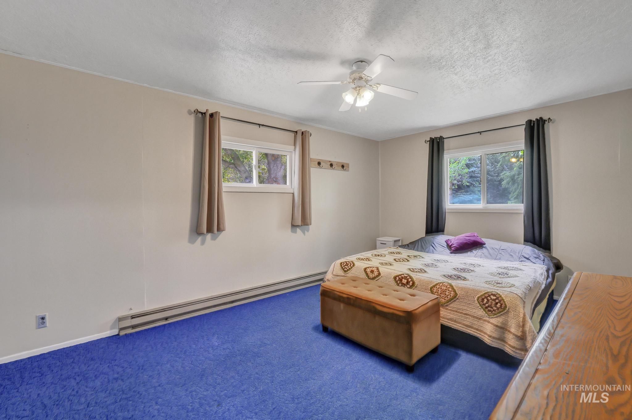 420 E 3rd St, Shoshone, Idaho 83352, 3 Bedrooms, 1 Bathroom, Residential For Sale, Price $289,000,MLS 98947988