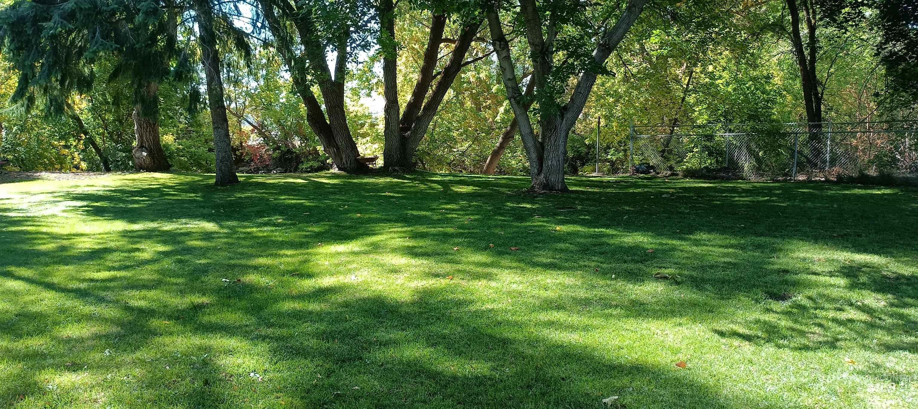 420 E 3rd St, Shoshone, Idaho 83352, 3 Bedrooms, 1 Bathroom, Residential For Sale, Price $289,000,MLS 98947988