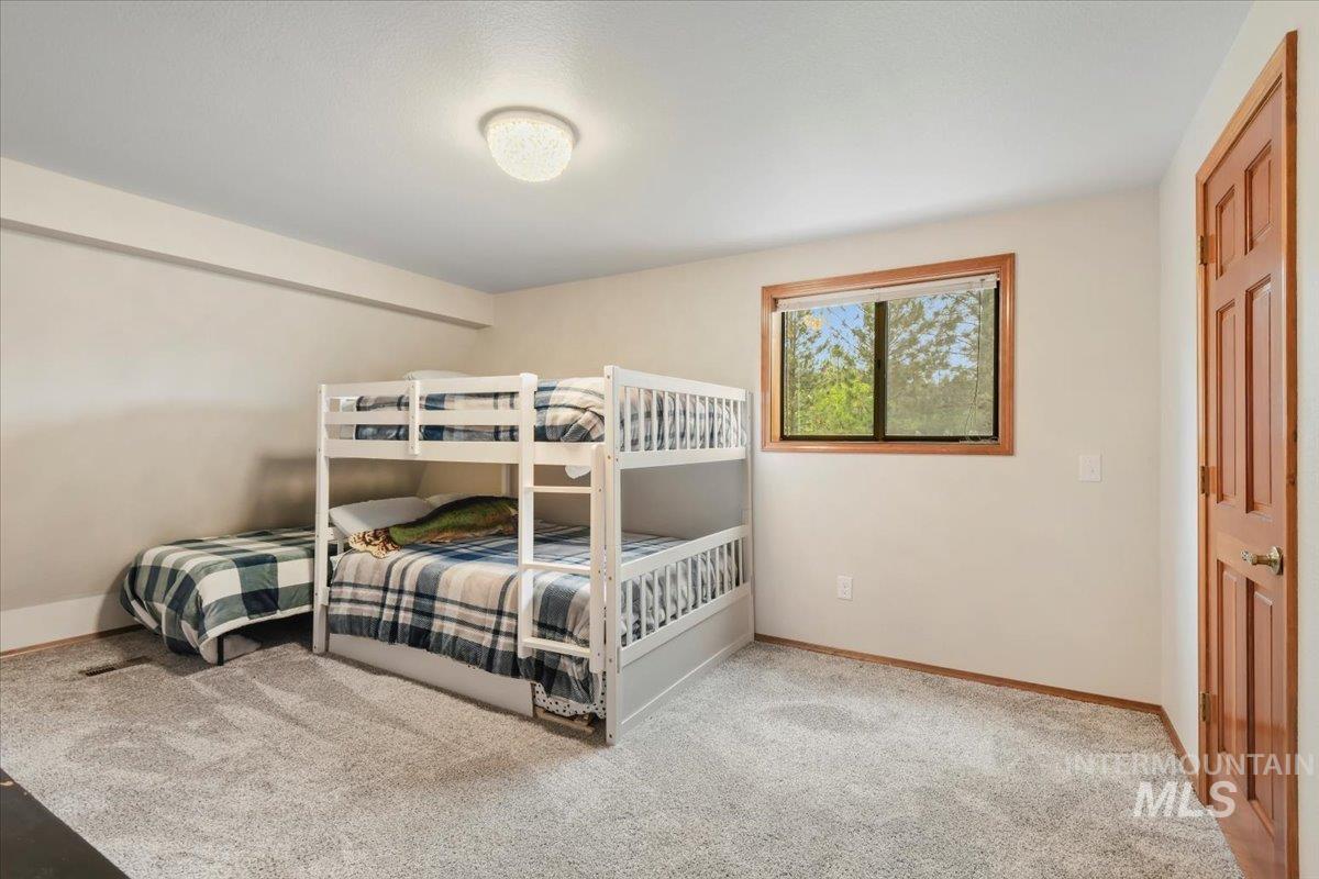 76 W Castle Creek Rd, Garden Valley, Idaho 83622, 3 Bedrooms, 3 Bathrooms, Residential For Sale, Price $699,900,MLS 98948027