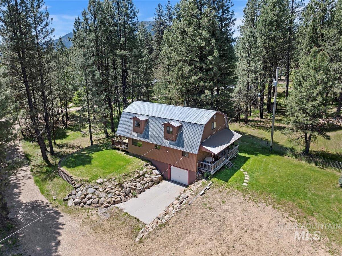 76 W Castle Creek Rd, Garden Valley, Idaho 83622, 3 Bedrooms, 3 Bathrooms, Residential For Sale, Price $699,900,MLS 98948027