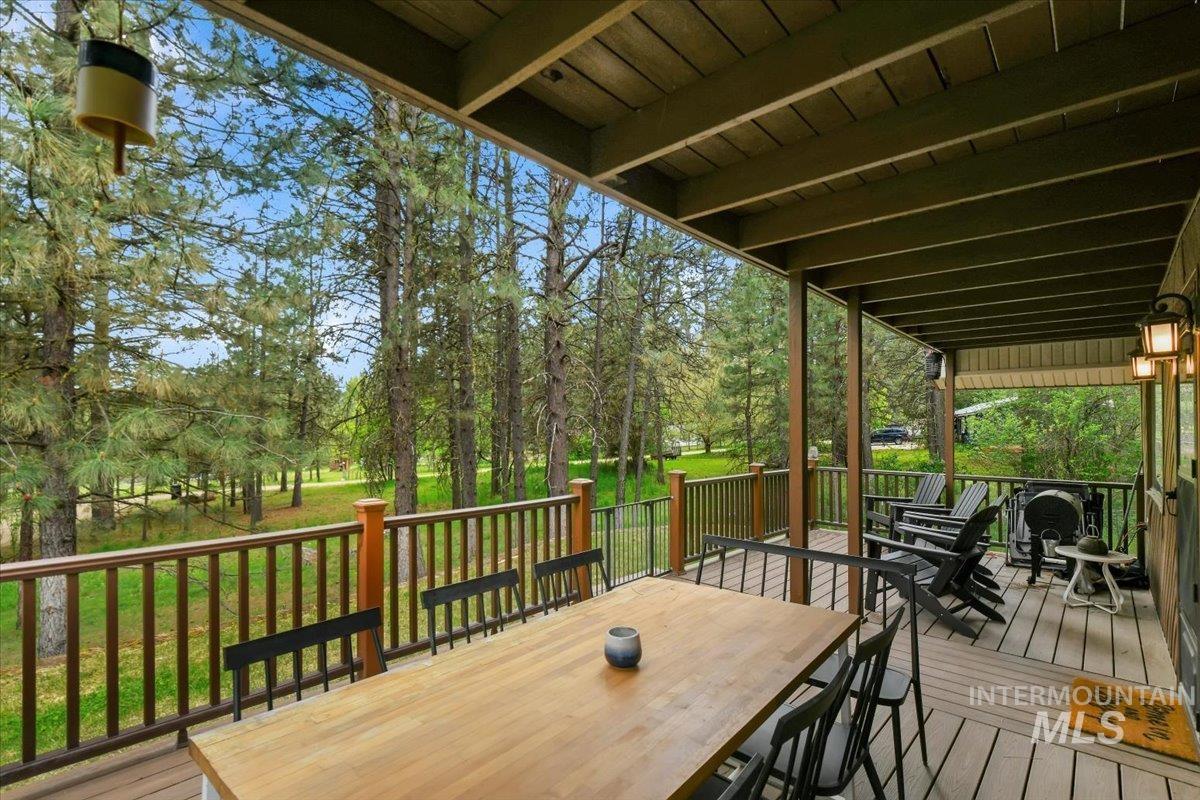 76 W Castle Creek Rd, Garden Valley, Idaho 83622, 3 Bedrooms, 3 Bathrooms, Residential For Sale, Price $699,900,MLS 98948027