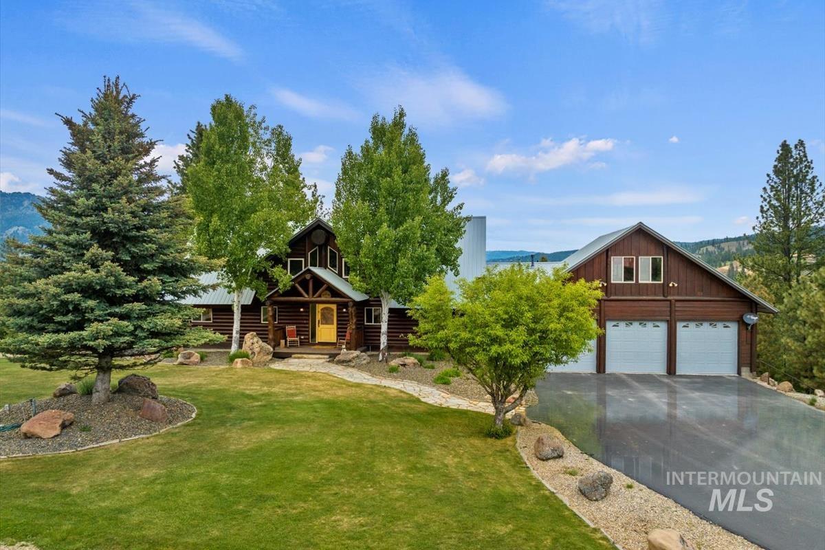 25 Bobcat Court, Garden Valley, Idaho 83622, 5 Bedrooms, 3.5 Bathrooms, Residential For Sale, Price $1,425,000,MLS 98948043