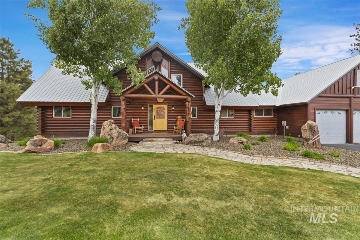 25 Bobcat Court, Garden Valley, Idaho 83622, 5 Bedrooms, 3.5 Bathrooms, Residential For Sale, Price $1,425,000,MLS 98948043
