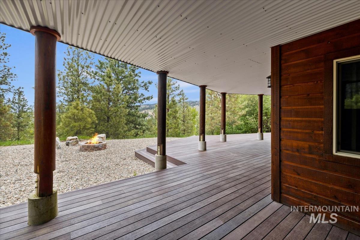 25 Bobcat Court, Garden Valley, Idaho 83622, 5 Bedrooms, 3.5 Bathrooms, Residential For Sale, Price $1,425,000,MLS 98948043