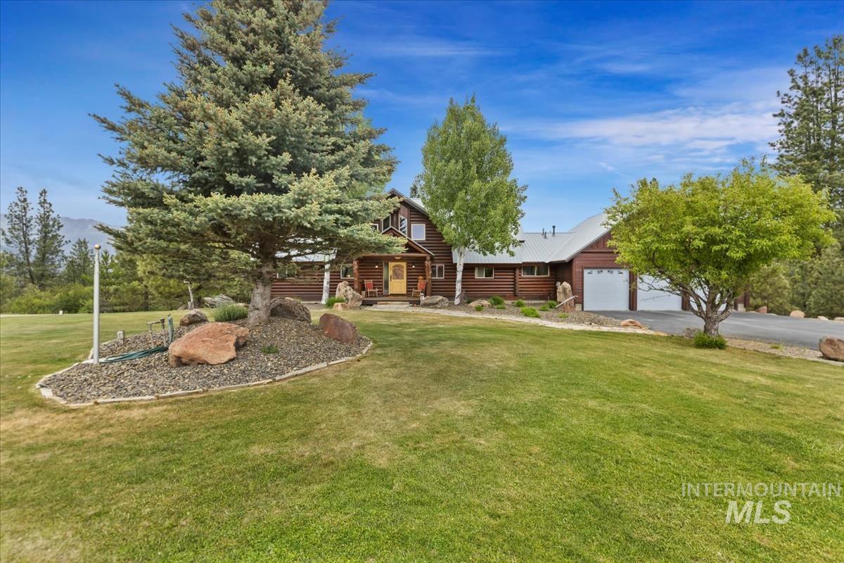 25 Bobcat Court, Garden Valley, Idaho 83622, 5 Bedrooms, 3.5 Bathrooms, Residential For Sale, Price $1,425,000,MLS 98948043