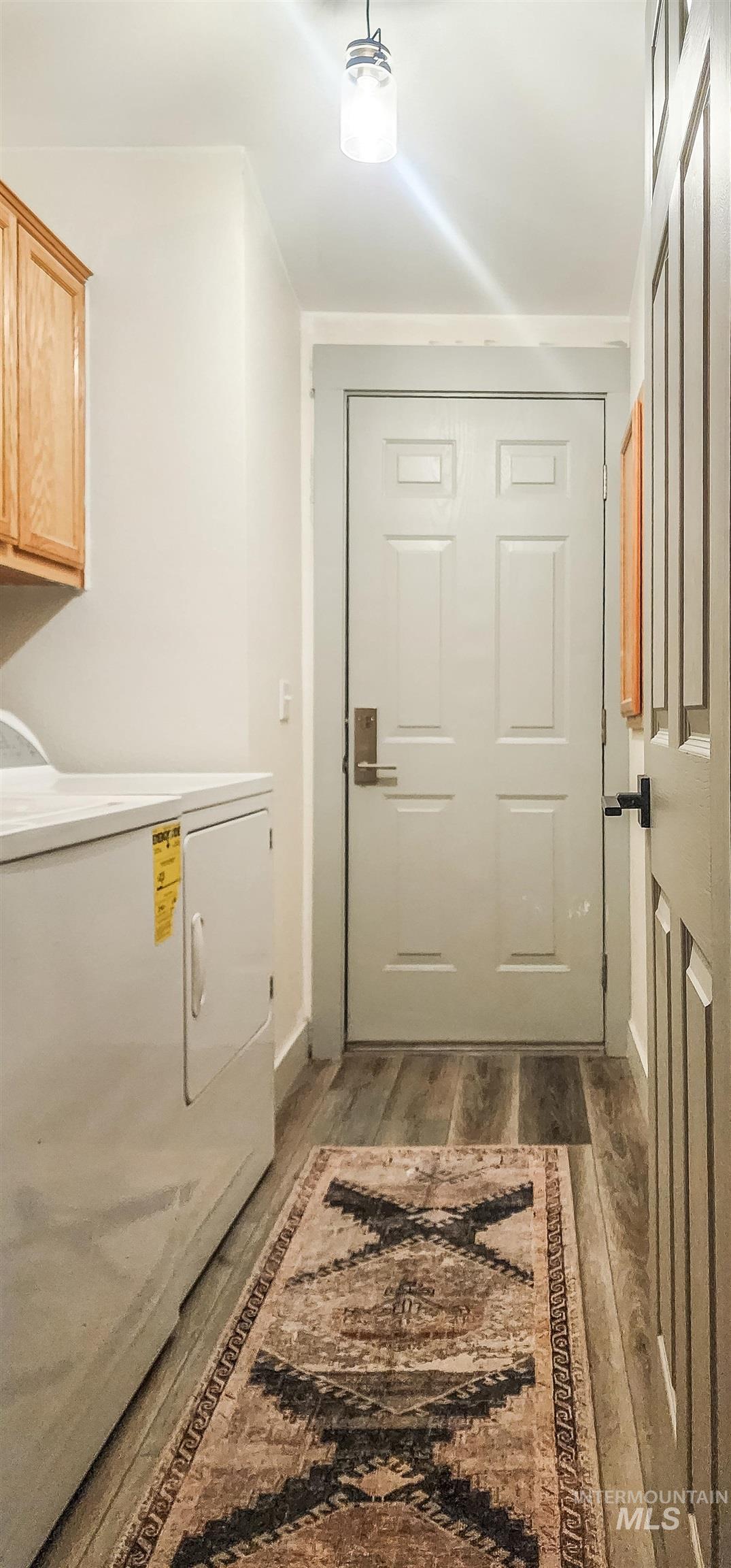 609 N Almon, Moscow, Idaho 83843, 3 Bedrooms, 2 Bathrooms, Residential For Sale, Price $140,000,MLS 98948059