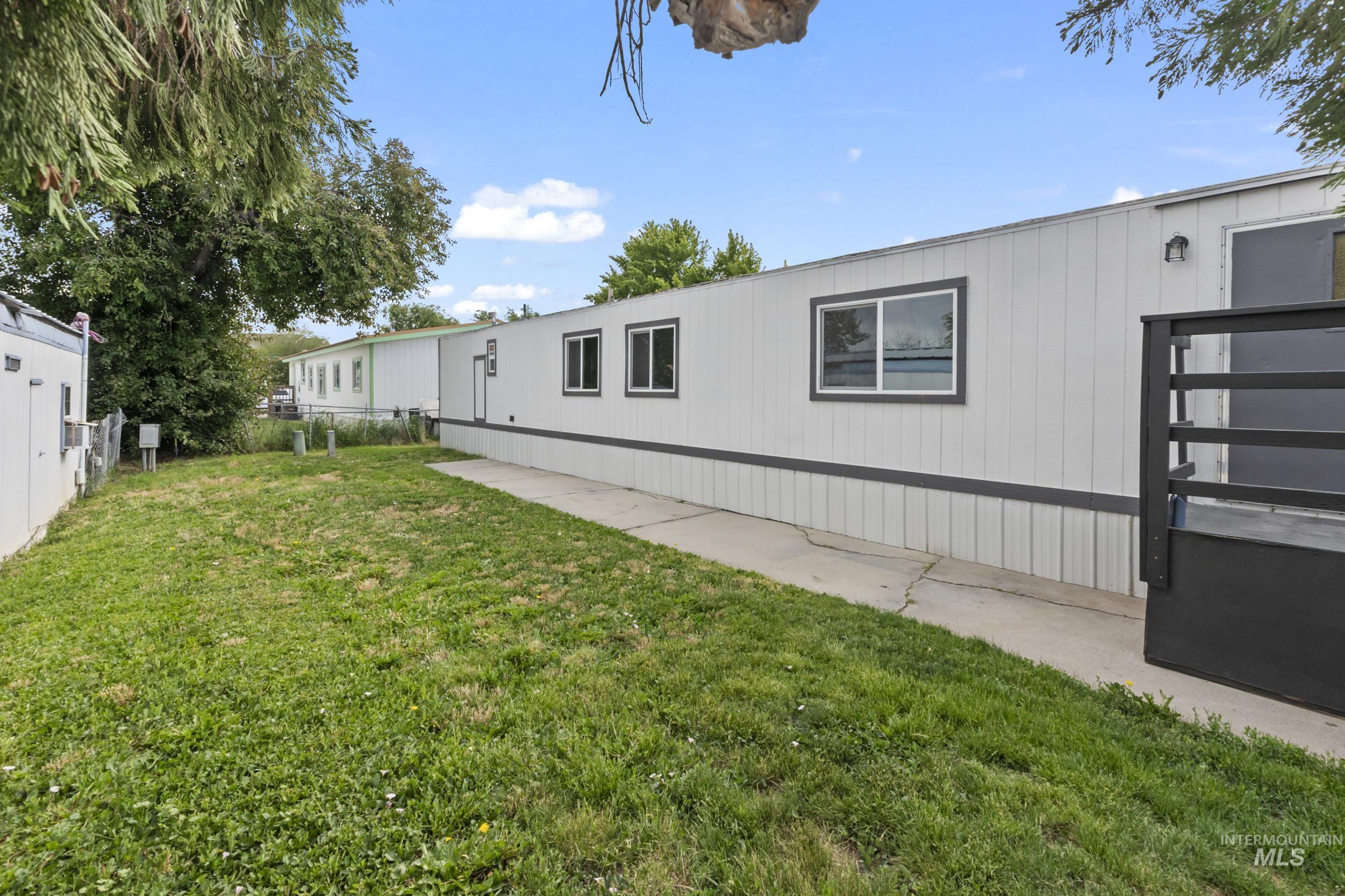 8417 W. Fairview Ave, Boise, Idaho 83704, 3 Bedrooms, 1 Bathroom, Residential For Sale, Price $75,000,MLS 98948089