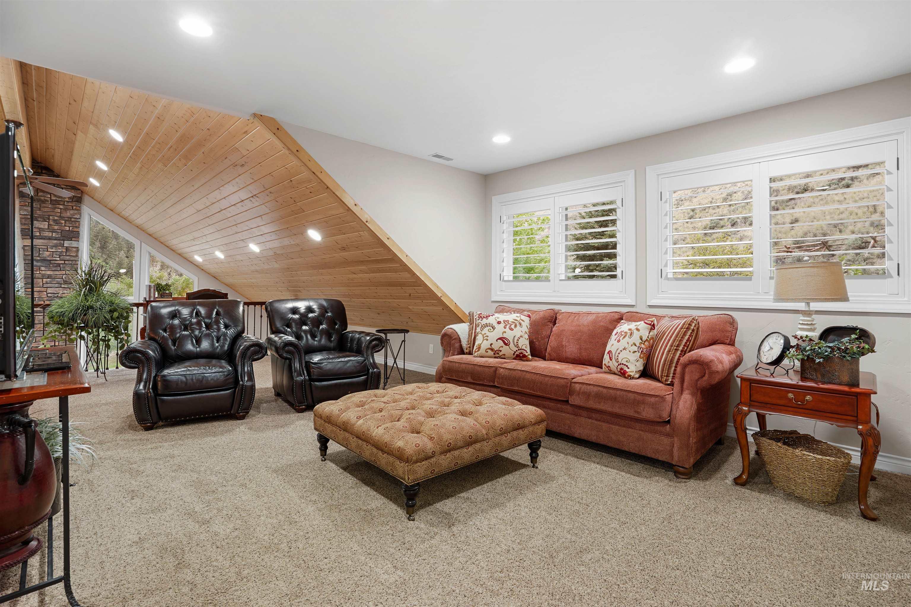 9 Autumn Blaze Lane, Salmon, Idaho 83467, 5 Bedrooms, 3.5 Bathrooms, Residential For Sale, Price $1,200,000,MLS 98948091