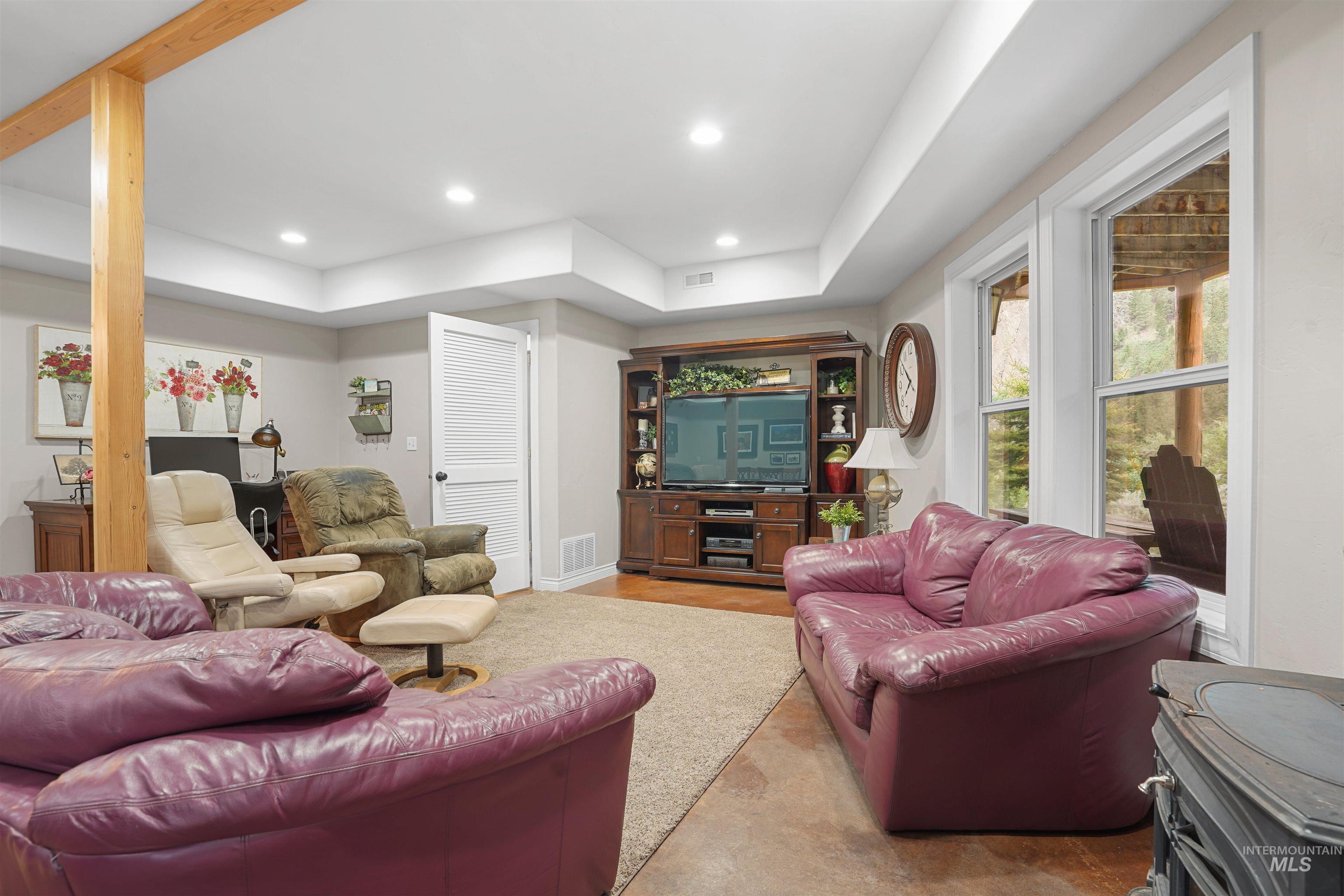 9 Autumn Blaze Lane, Salmon, Idaho 83467, 5 Bedrooms, 3.5 Bathrooms, Residential For Sale, Price $1,200,000,MLS 98948091