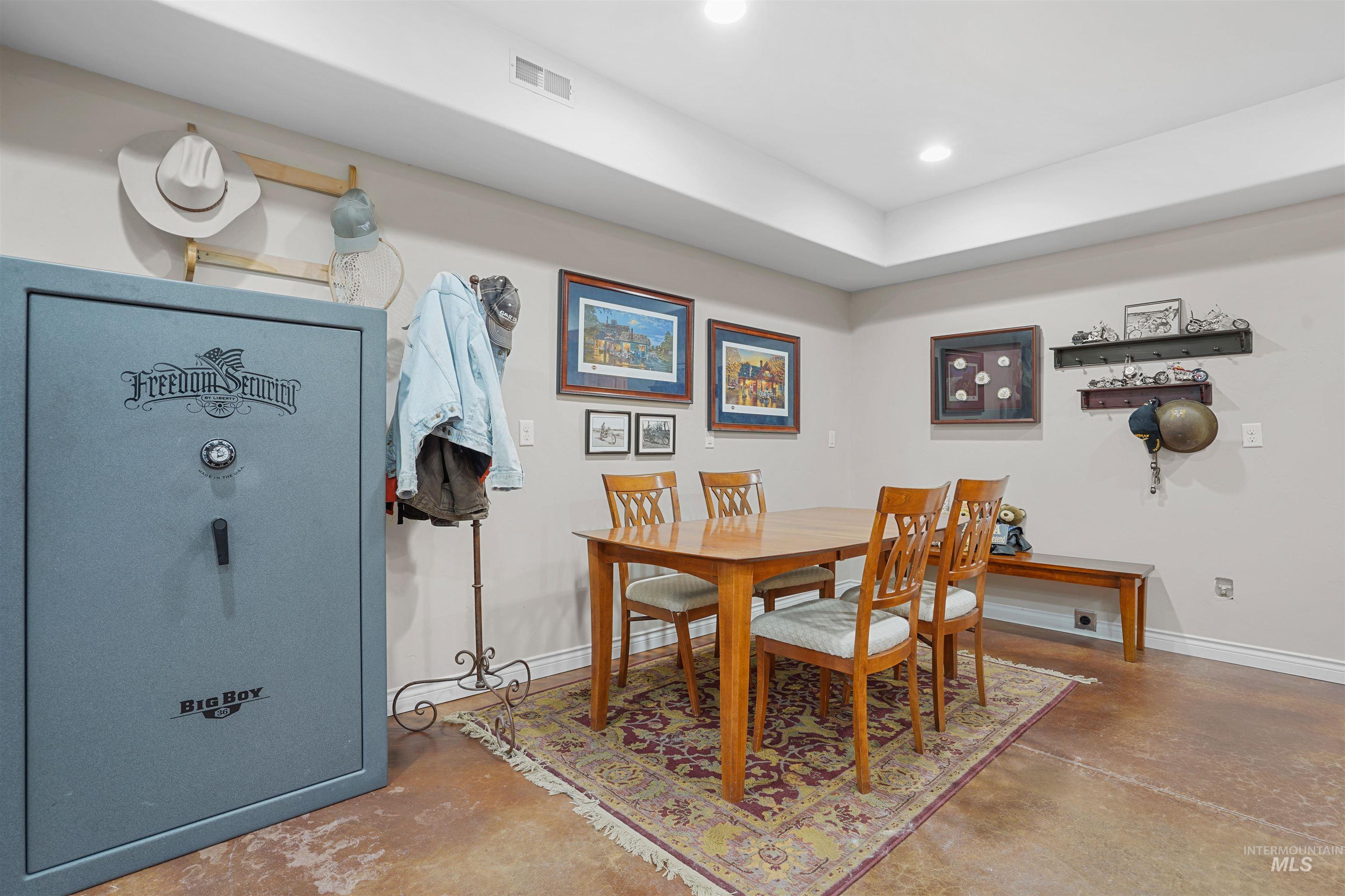 9 Autumn Blaze Lane, Salmon, Idaho 83467, 5 Bedrooms, 3.5 Bathrooms, Residential For Sale, Price $1,200,000,MLS 98948091