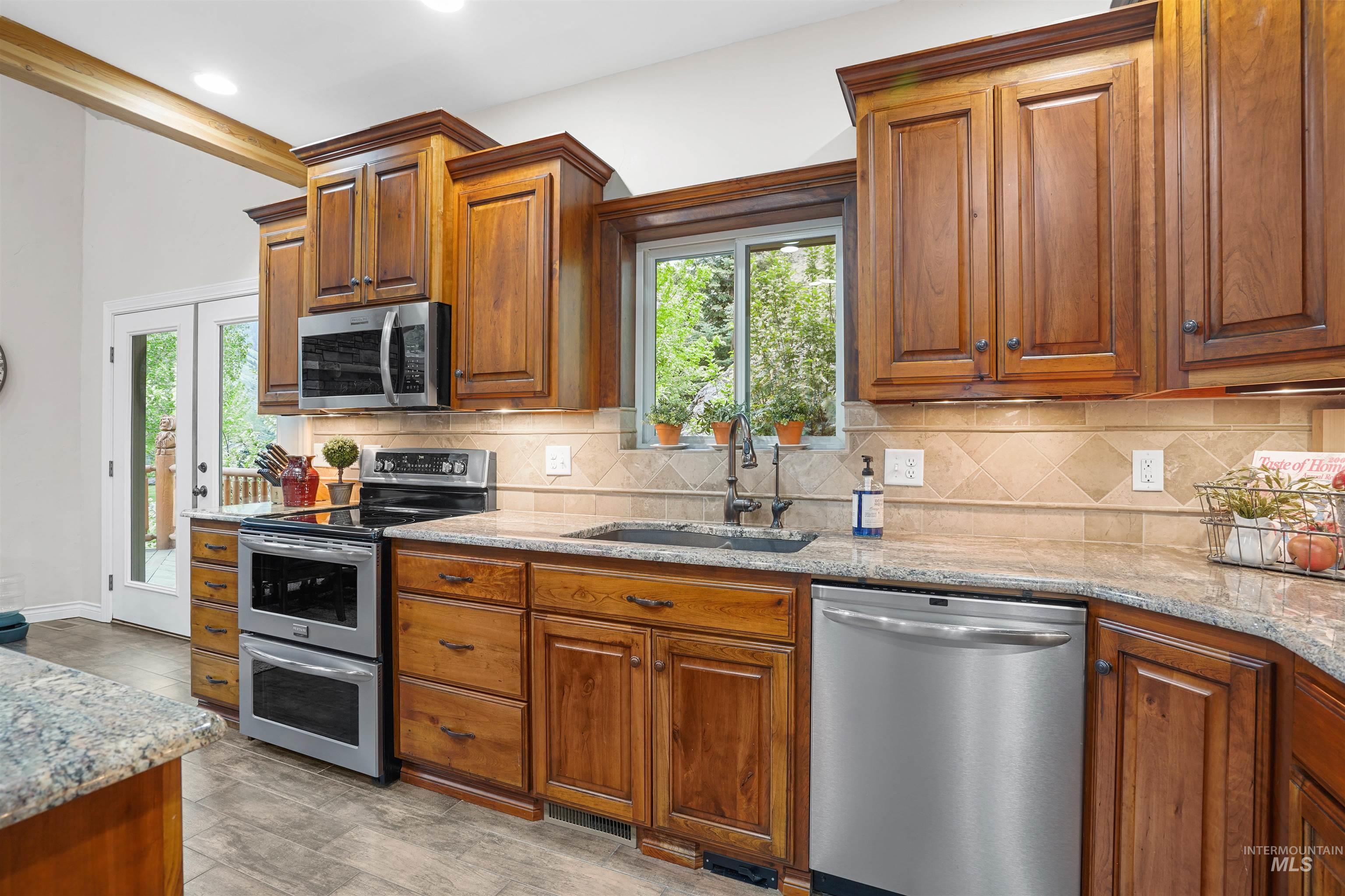 9 Autumn Blaze Lane, Salmon, Idaho 83467, 5 Bedrooms, 3.5 Bathrooms, Residential For Sale, Price $1,200,000,MLS 98948091