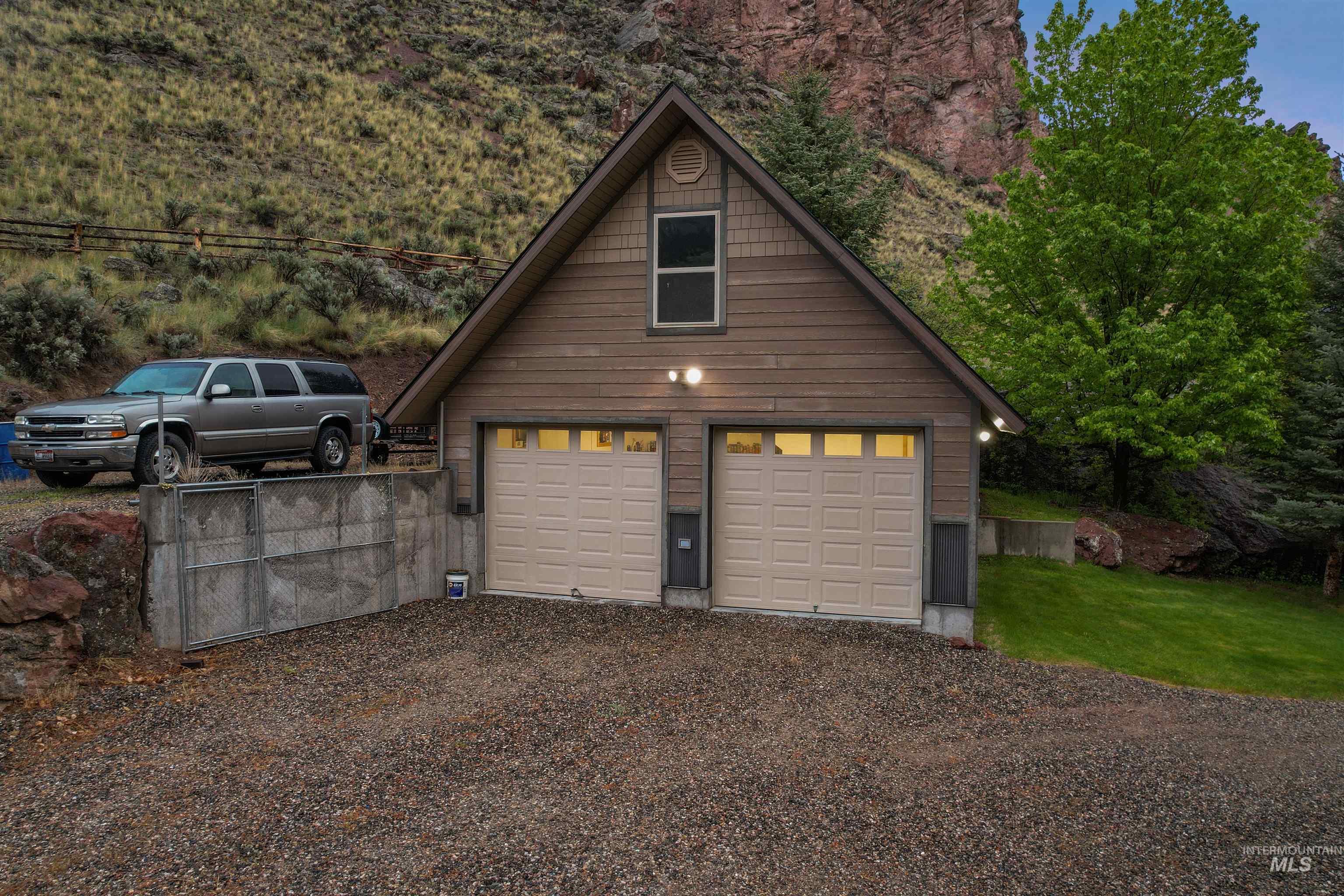 9 Autumn Blaze Lane, Salmon, Idaho 83467, 5 Bedrooms, 3.5 Bathrooms, Residential For Sale, Price $1,200,000,MLS 98948091