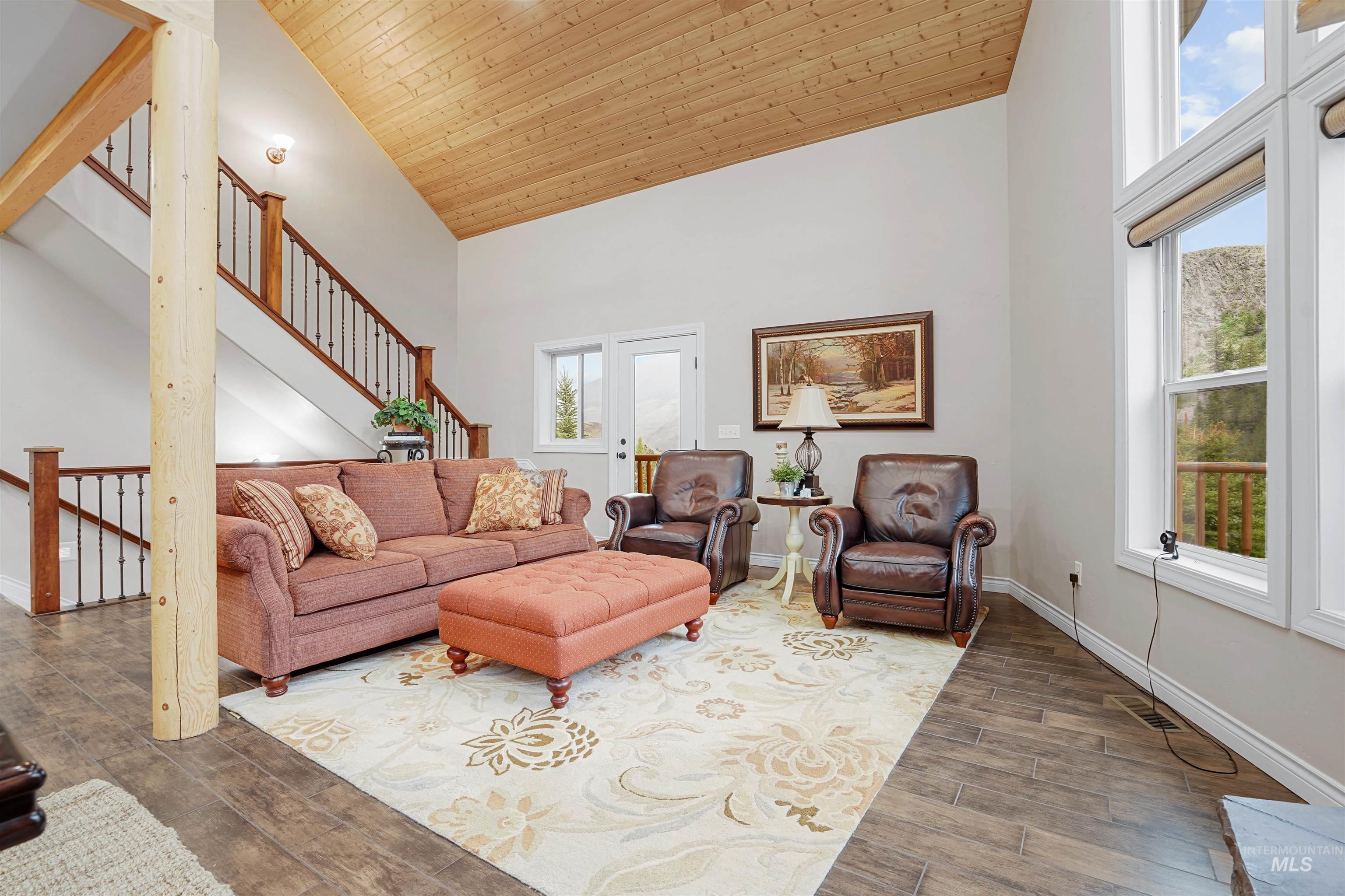 9 Autumn Blaze Lane, Salmon, Idaho 83467, 5 Bedrooms, 3.5 Bathrooms, Residential For Sale, Price $1,200,000,MLS 98948091