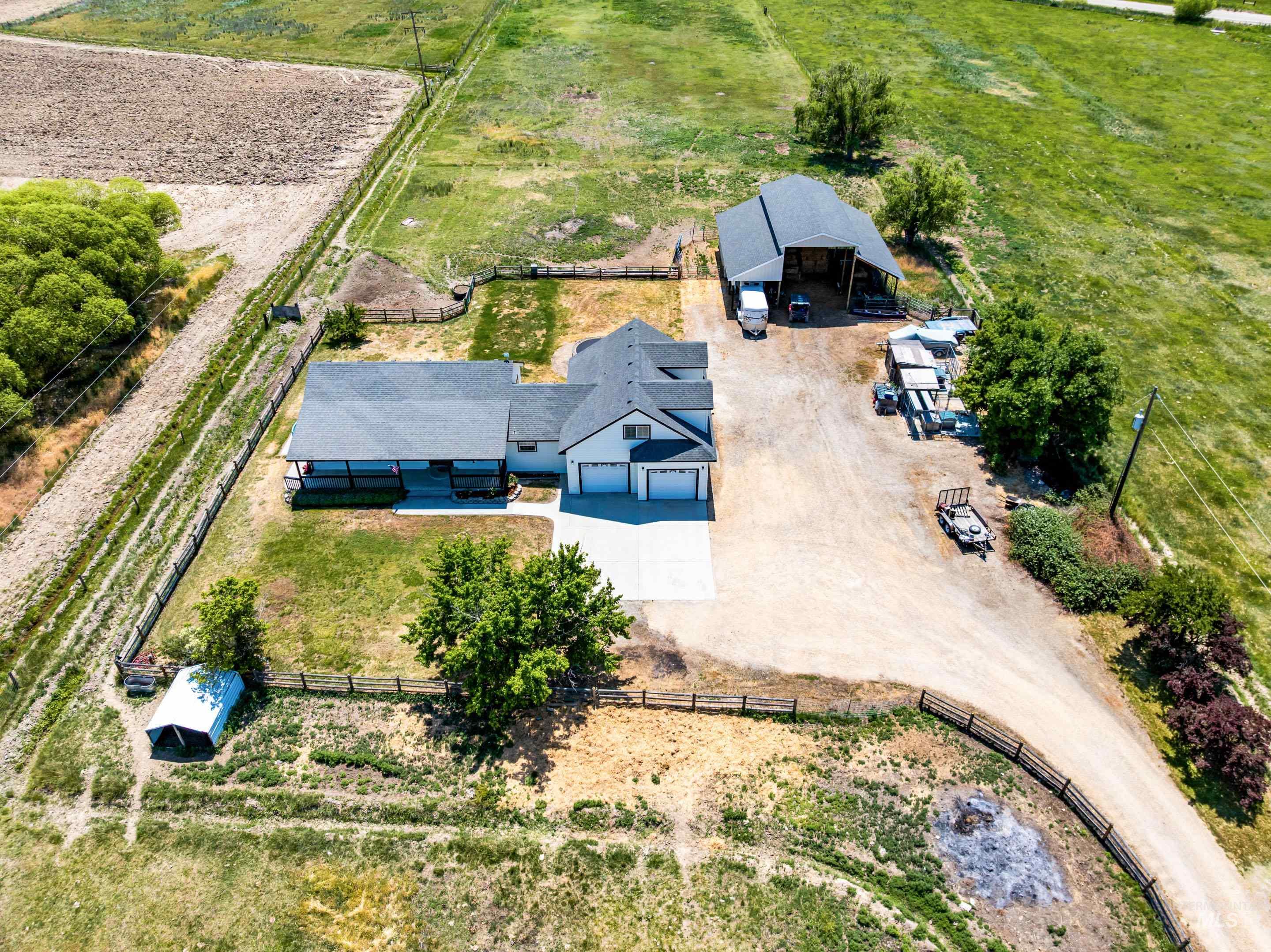 1415 Morehouse, Emmett, Idaho 83617, 3 Bedrooms, 2 Bathrooms, Residential For Sale, Price $845,800,MLS 98948107