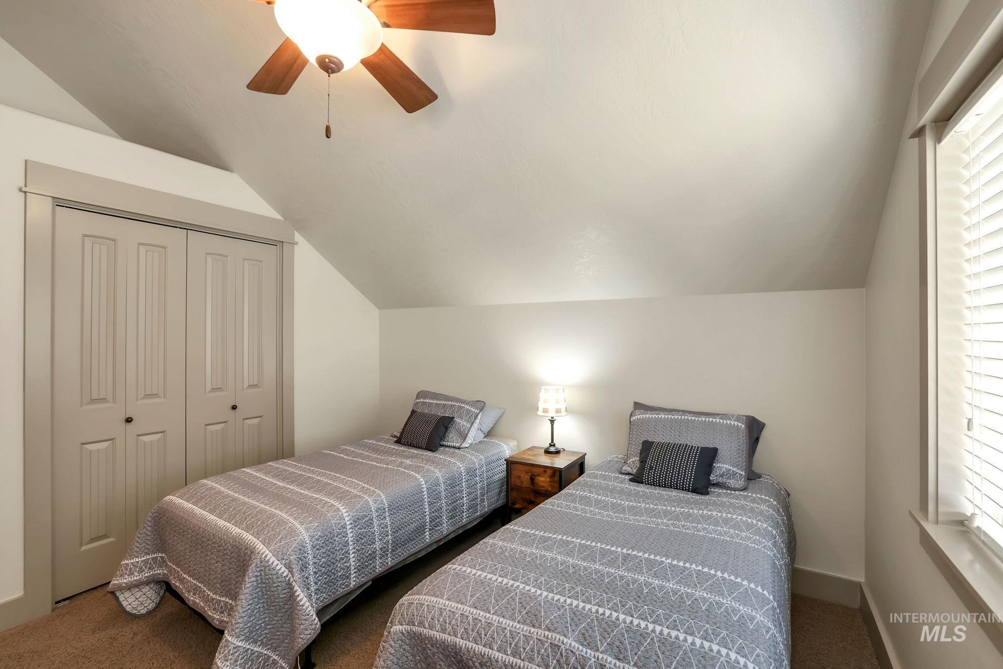 136 Paradise Lane, Donnelly, Idaho 83615, 3 Bedrooms, 2 Bathrooms, Residential For Sale, Price $925,000,MLS 98948134