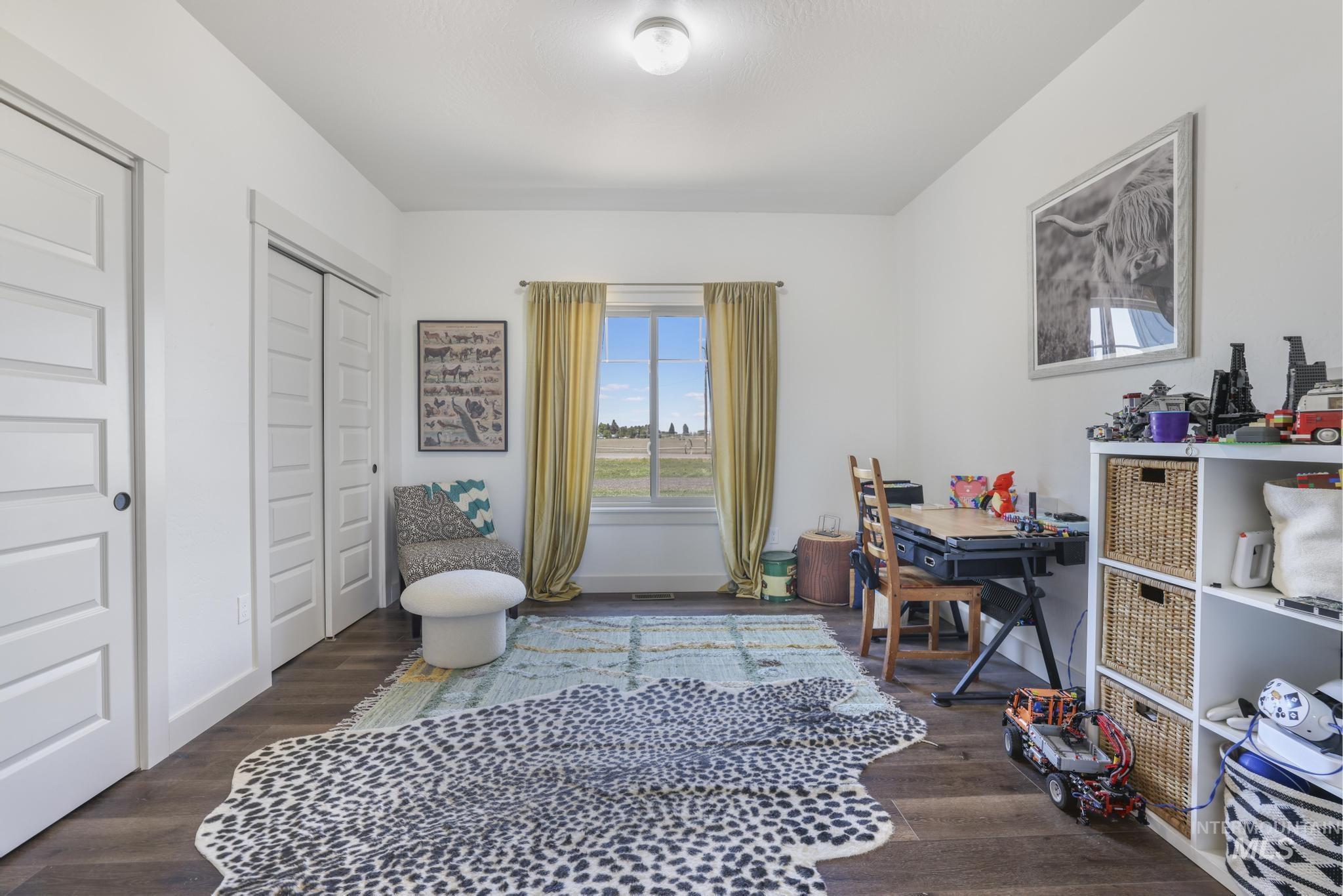 91 W 200 S, Burley, Idaho 83318, 5 Bedrooms, 2.5 Bathrooms, Residential For Sale, Price $699,950,MLS 98948137