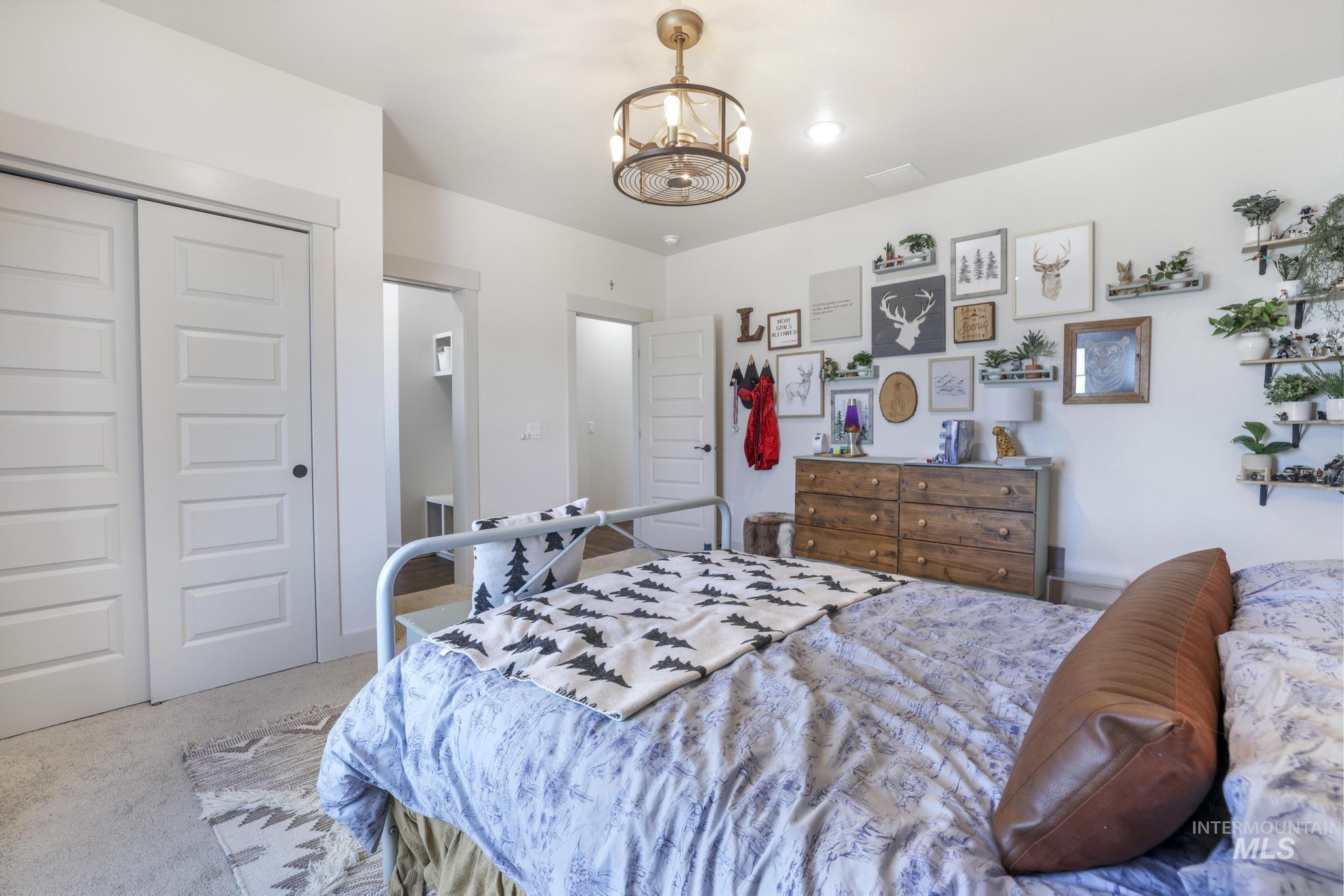 91 W 200 S, Burley, Idaho 83318, 5 Bedrooms, 2.5 Bathrooms, Residential For Sale, Price $699,950,MLS 98948137