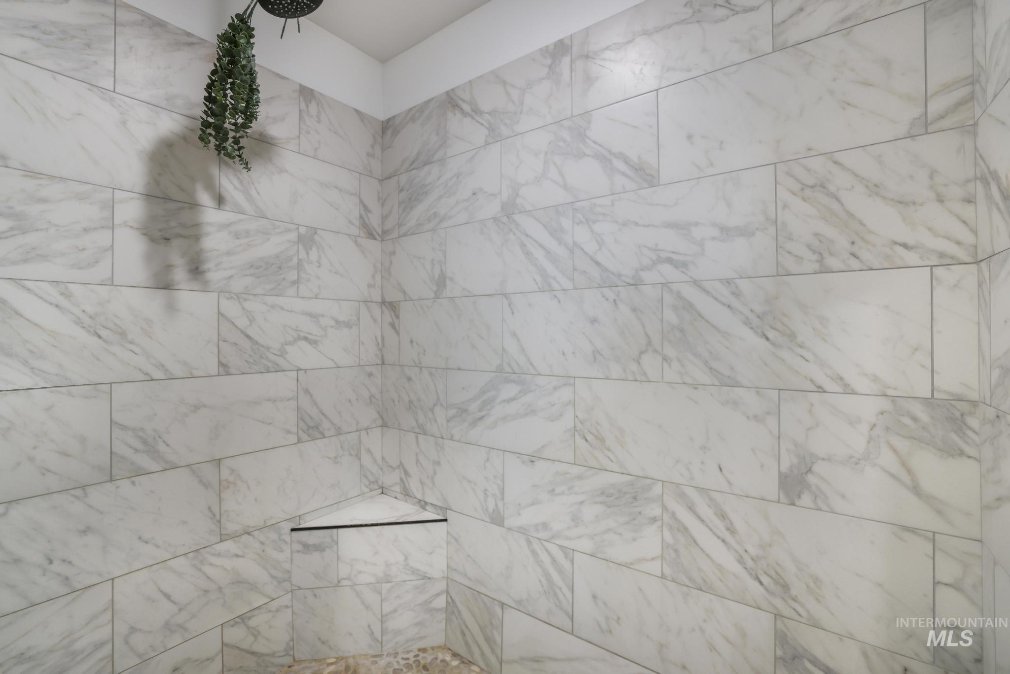 91 W 200 S, Burley, Idaho 83318, 5 Bedrooms, 2.5 Bathrooms, Residential For Sale, Price $699,950,MLS 98948137