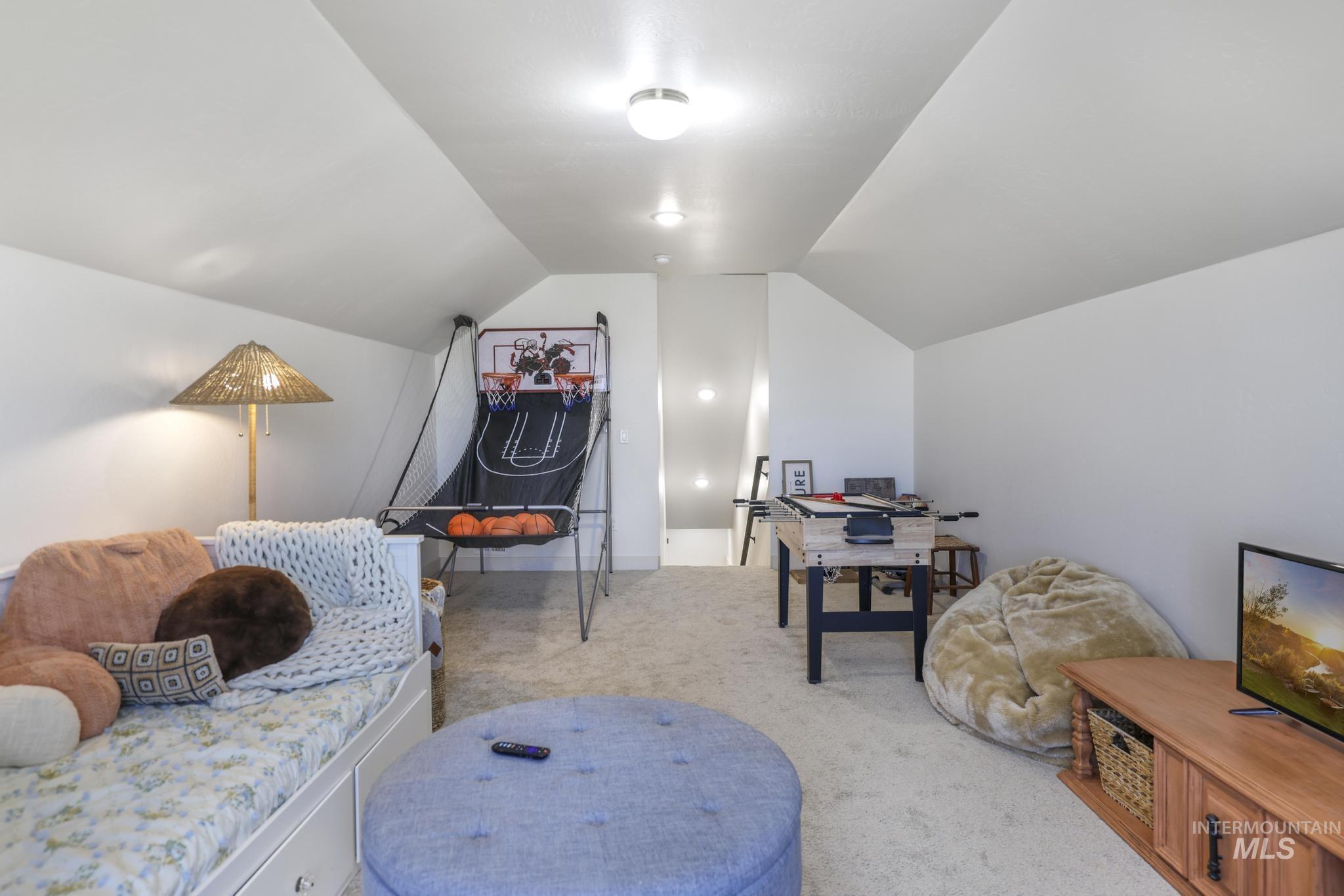 91 W 200 S, Burley, Idaho 83318, 5 Bedrooms, 2.5 Bathrooms, Residential For Sale, Price $699,950,MLS 98948137