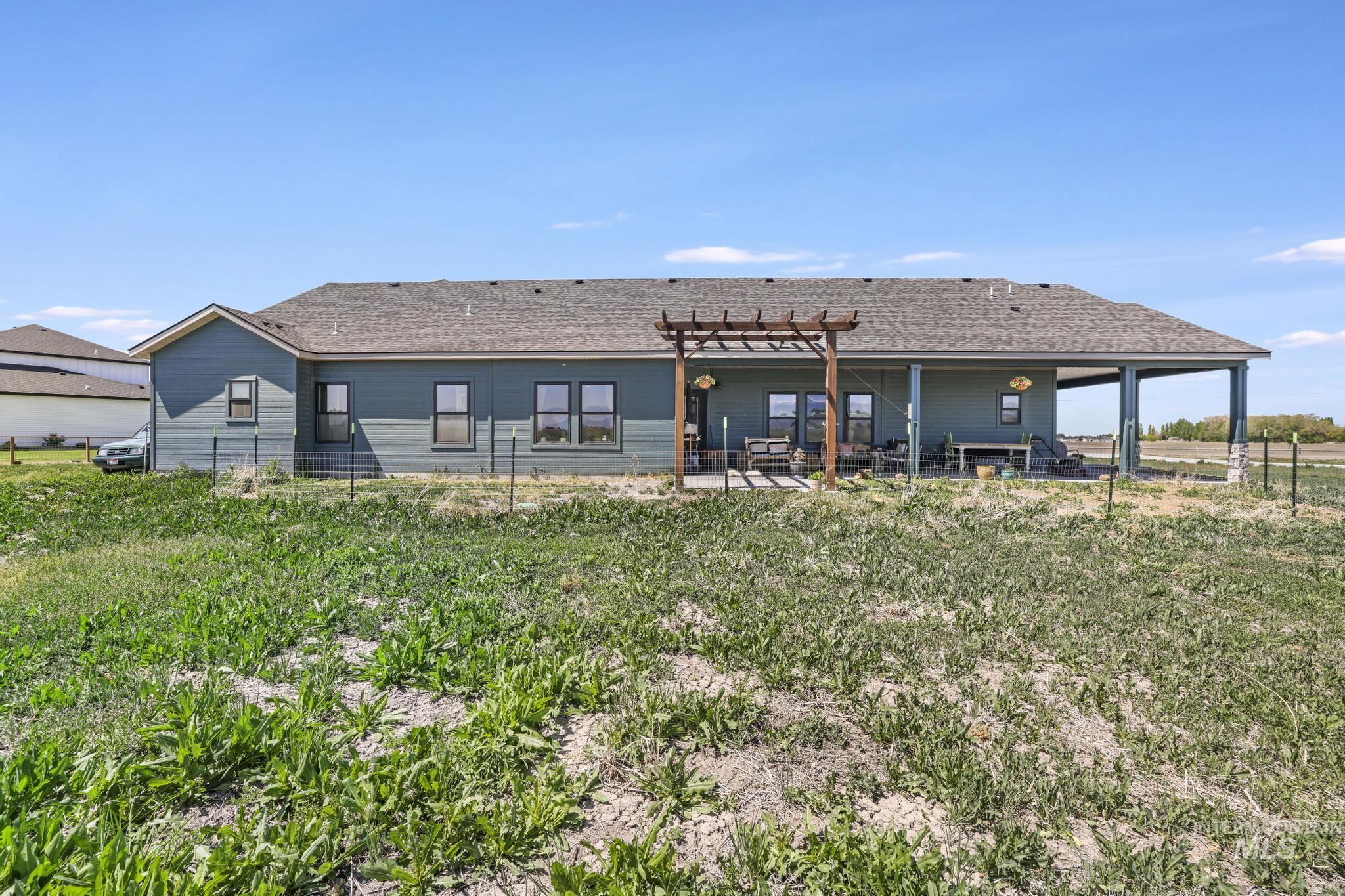 91 W 200 S, Burley, Idaho 83318, 5 Bedrooms, 2.5 Bathrooms, Residential For Sale, Price $699,950,MLS 98948137