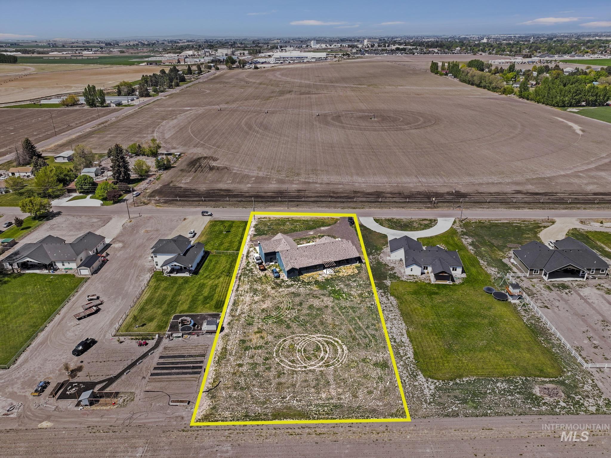 91 W 200 S, Burley, Idaho 83318, 5 Bedrooms, 2.5 Bathrooms, Residential For Sale, Price $699,950,MLS 98948137