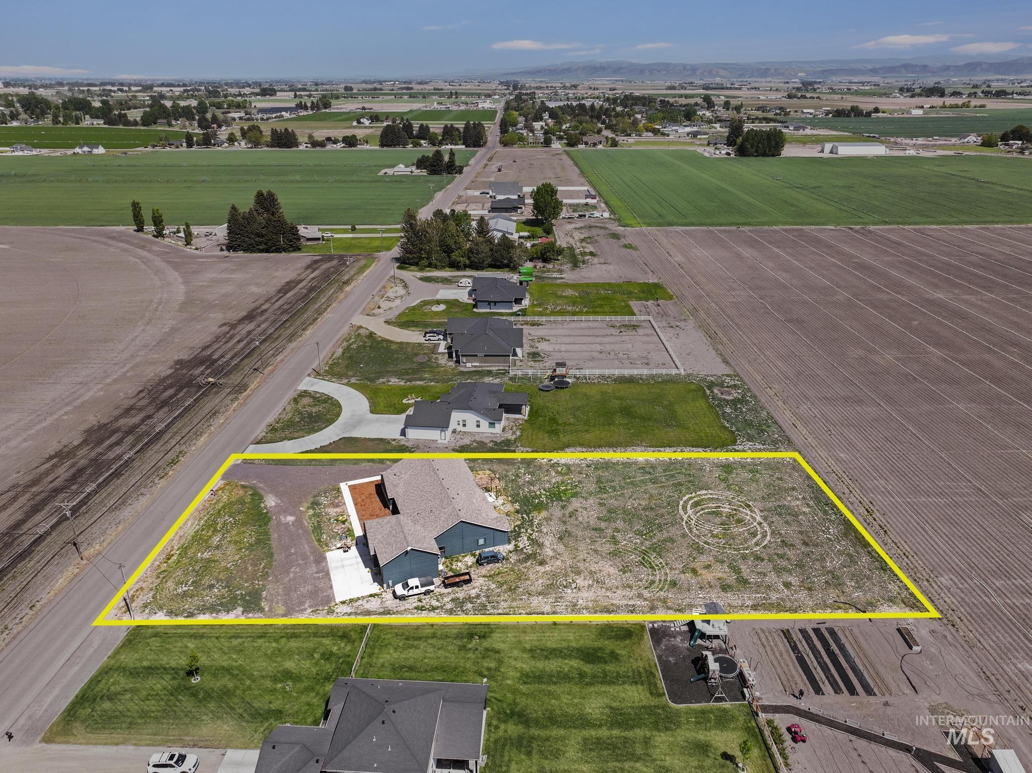 91 W 200 S, Burley, Idaho 83318, 5 Bedrooms, 2.5 Bathrooms, Residential For Sale, Price $699,950,MLS 98948137