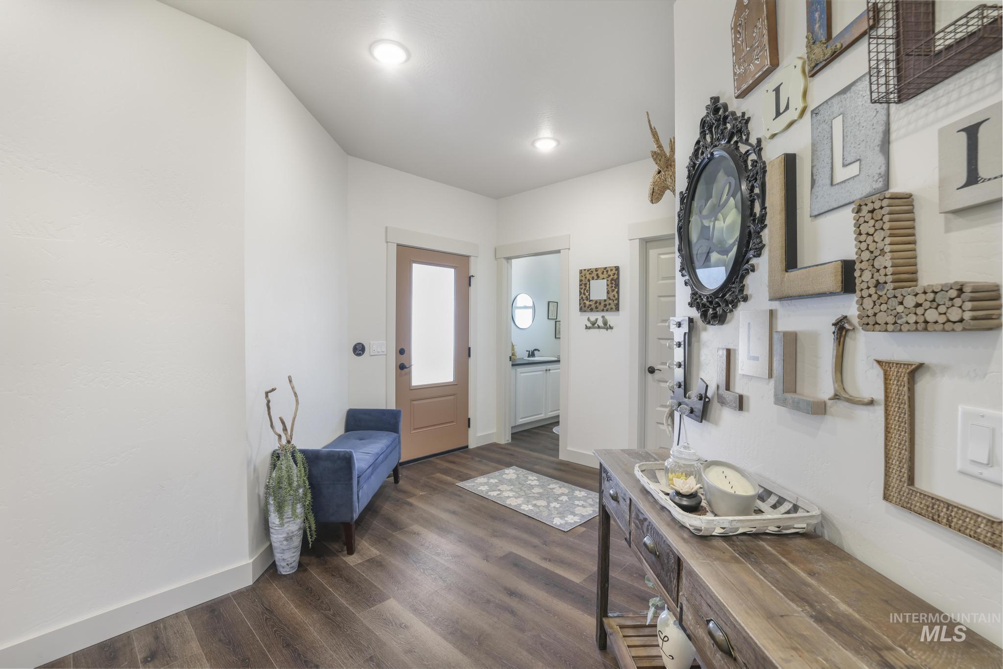 91 W 200 S, Burley, Idaho 83318, 5 Bedrooms, 2.5 Bathrooms, Residential For Sale, Price $699,950,MLS 98948137