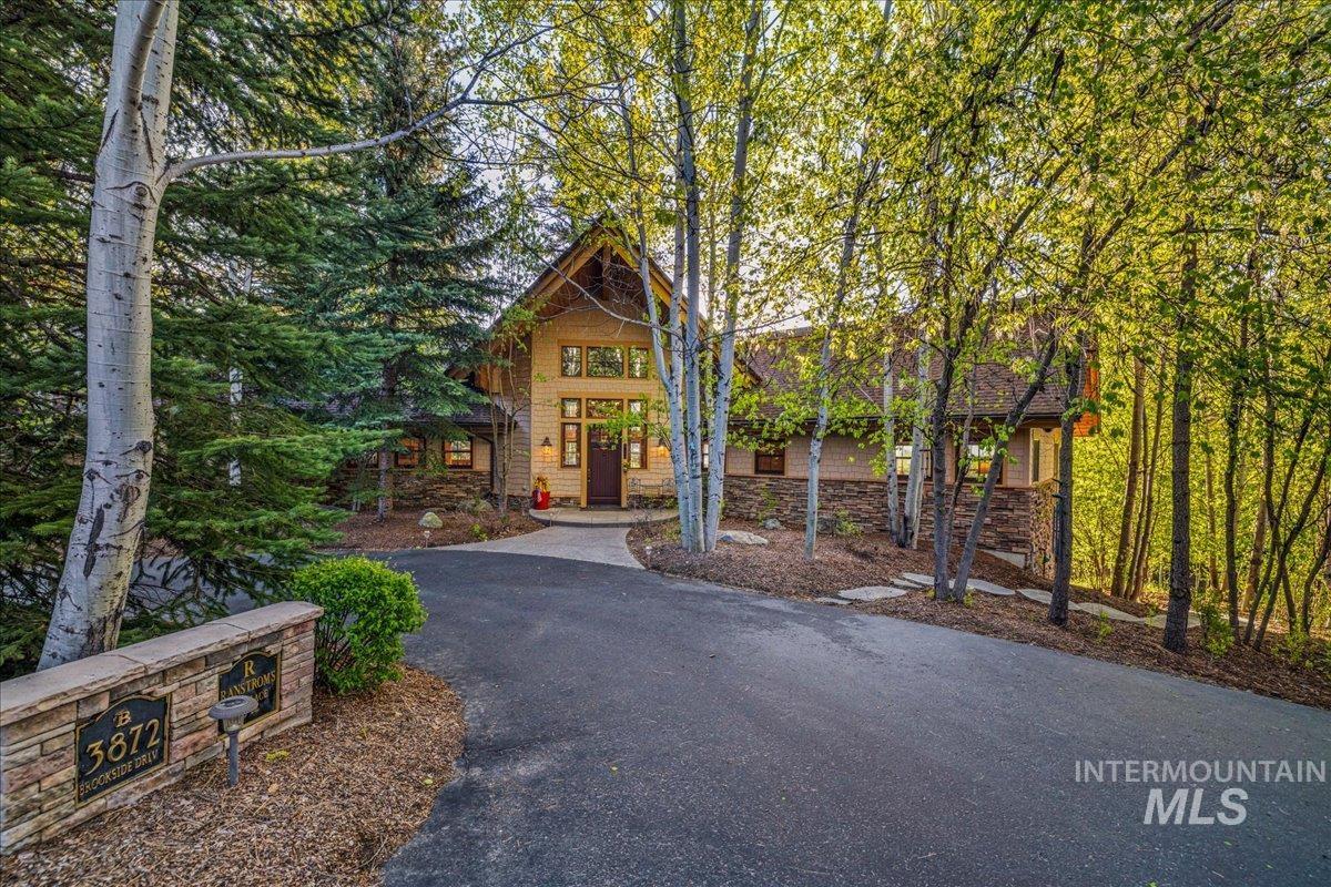3872 Brookside Dr, New Meadows, Idaho 83654, 6 Bedrooms, 6.5 Bathrooms, Residential For Sale, Price $1,785,000,MLS 98948141