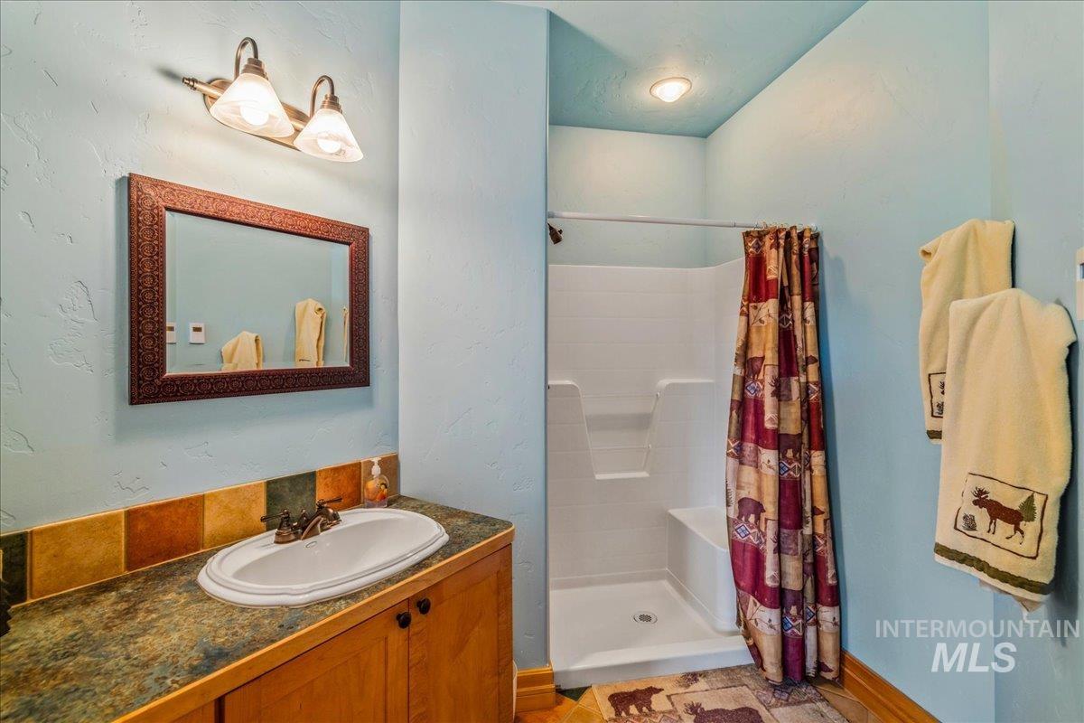 3872 Brookside Dr, New Meadows, Idaho 83654, 6 Bedrooms, 6.5 Bathrooms, Residential For Sale, Price $1,785,000,MLS 98948141