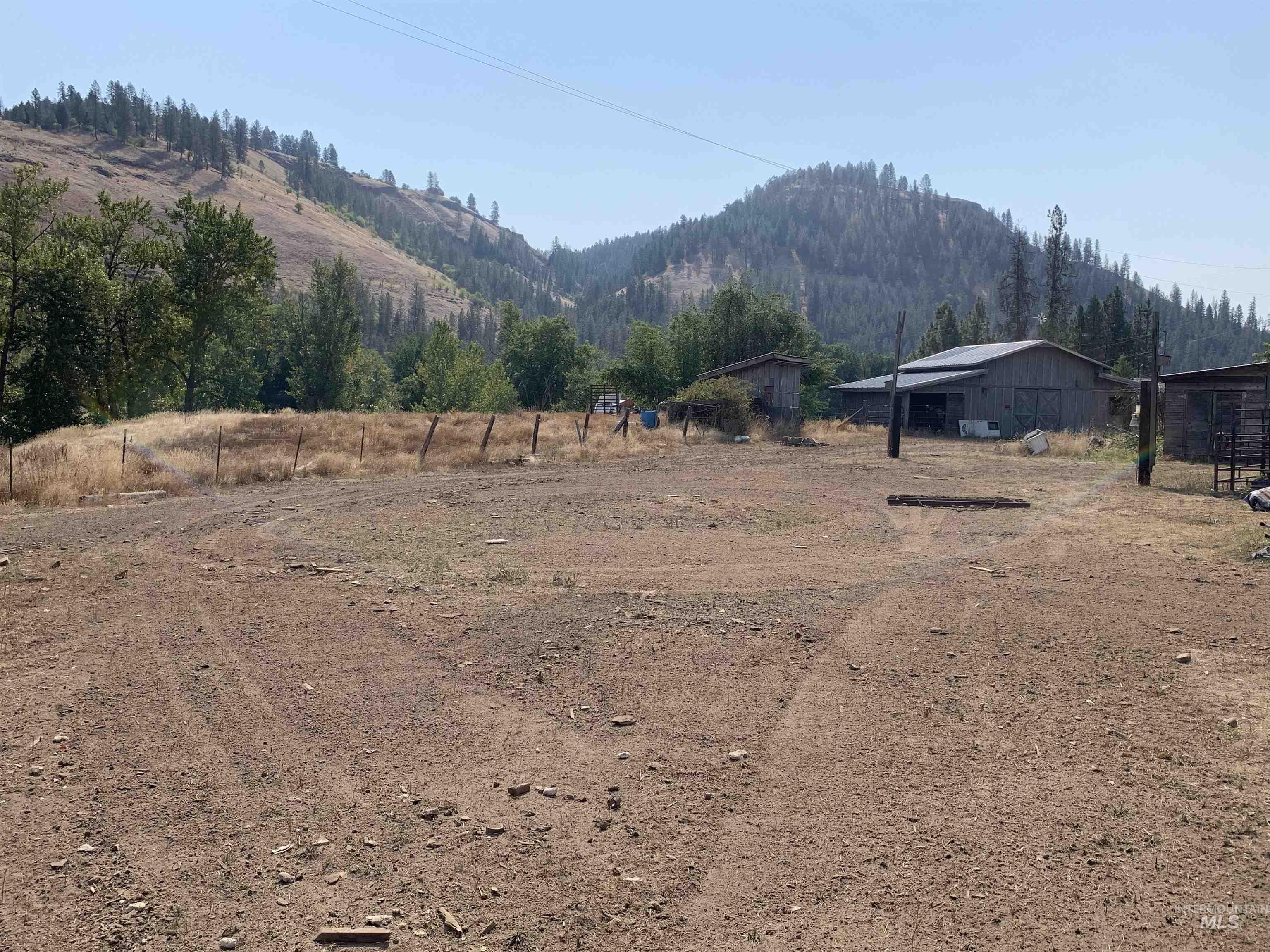 120 Three Bear Lane, Stites, Idaho 83552, 3 Bedrooms, 2 Bathrooms, Residential For Sale, Price $600,000,MLS 98948150