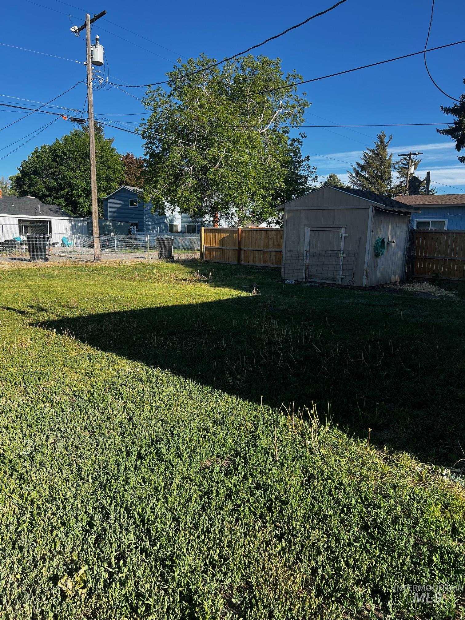 1224 Colorado, Gooding, Idaho 83330, 3 Bedrooms, 1 Bathroom, Residential For Sale, Price $199,000,MLS 98948176