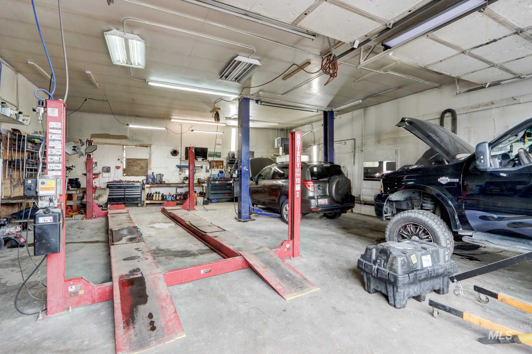 1647 Garrity Blvd, Nampa, Idaho 83687, Business/Commercial For Sale, Price $1,500,000,MLS 98948182