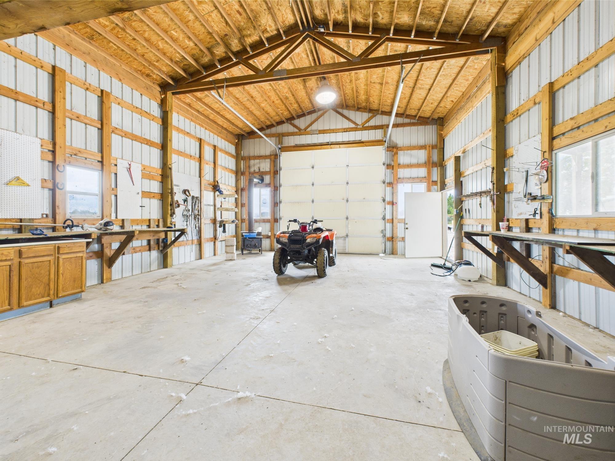 1334 Morehouse Rd., Emmett, Idaho 83617, 3 Bedrooms, 3 Bathrooms, Residential For Sale, Price $895,000,MLS 98948233