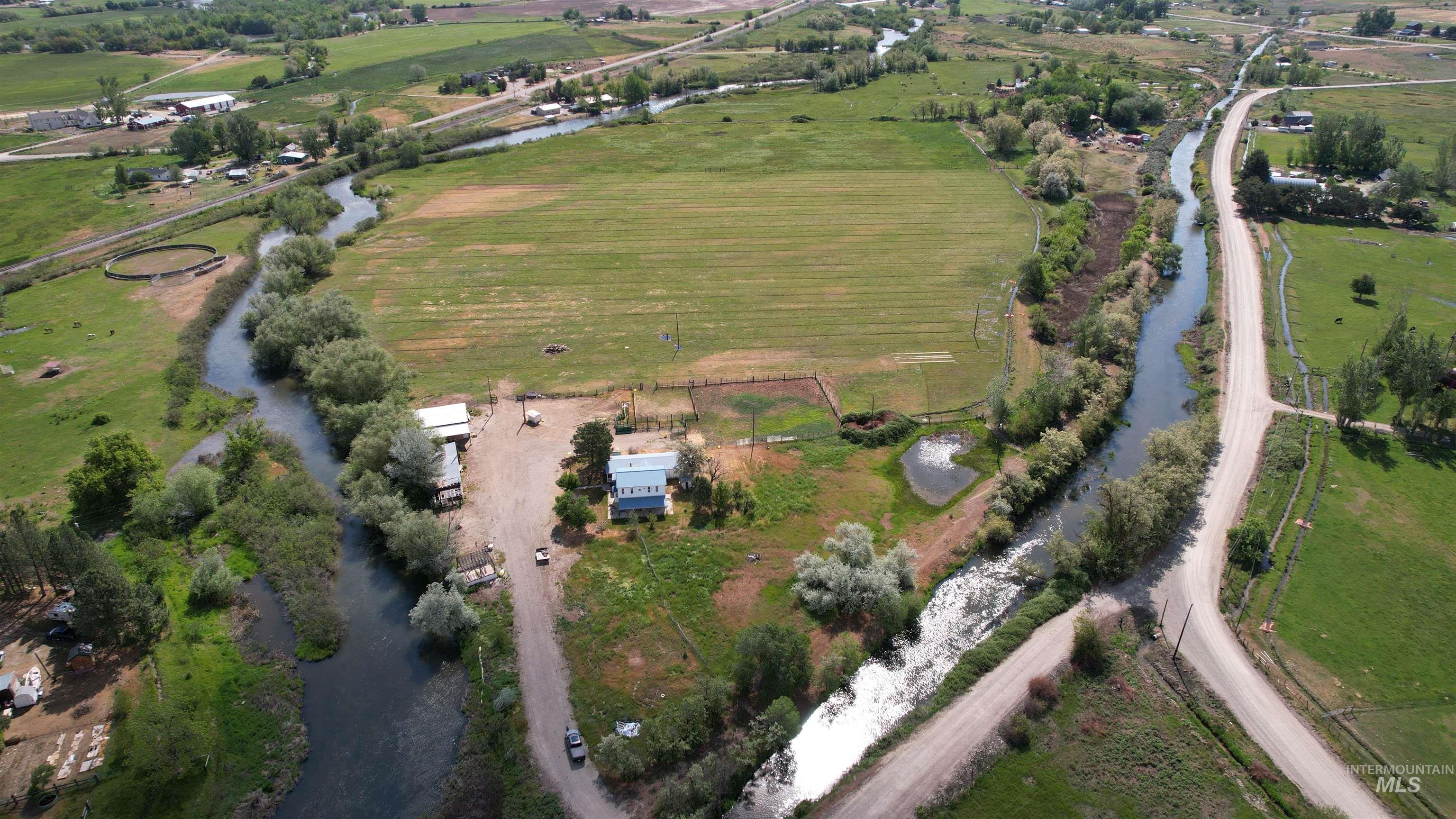 1334 Morehouse Rd., Emmett, Idaho 83617, 3 Bedrooms, 3 Bathrooms, Residential For Sale, Price $895,000,MLS 98948233