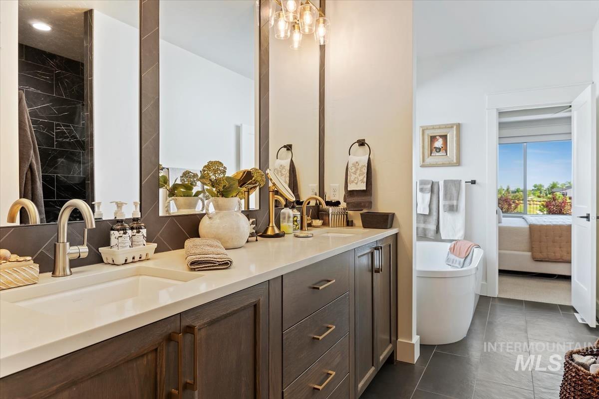 12013 W Zamalek Ct, Kuna, Idaho 83634, 3 Bedrooms, 2 Bathrooms, Residential For Sale, Price $679,900,MLS 98948236