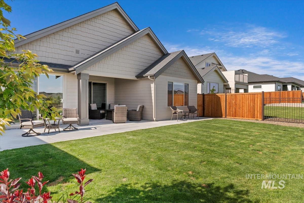 12013 W Zamalek Ct, Kuna, Idaho 83634, 3 Bedrooms, 2 Bathrooms, Residential For Sale, Price $679,900,MLS 98948236