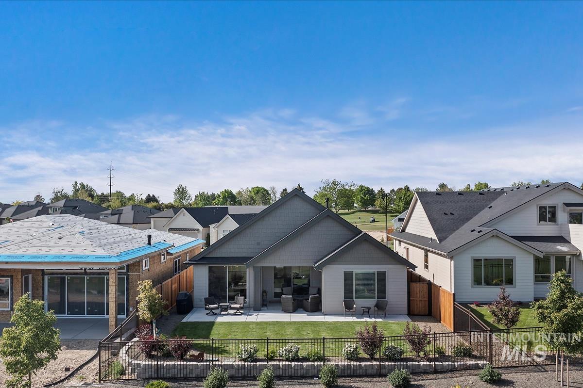 12013 W Zamalek Ct, Kuna, Idaho 83634, 3 Bedrooms, 2 Bathrooms, Residential For Sale, Price $679,900,MLS 98948236