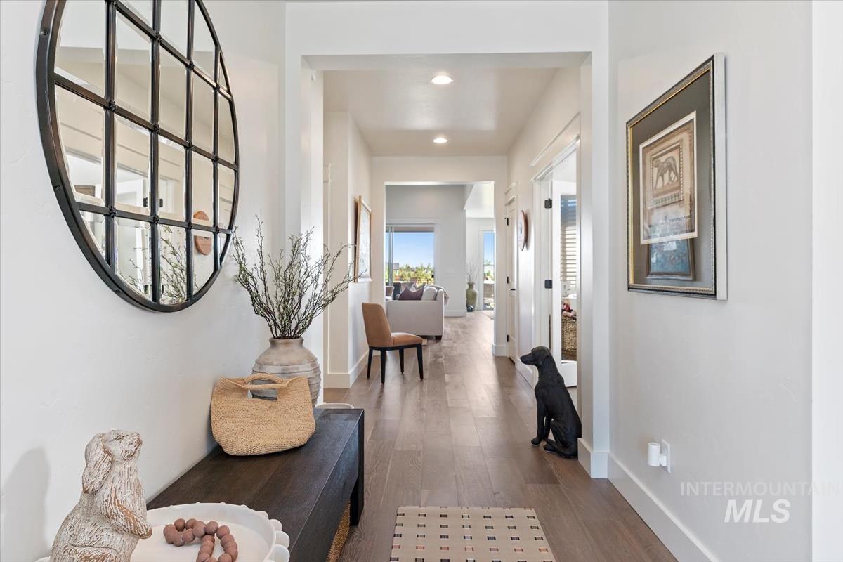 12013 W Zamalek Ct, Kuna, Idaho 83634, 3 Bedrooms, 2 Bathrooms, Residential For Sale, Price $679,900,MLS 98948236