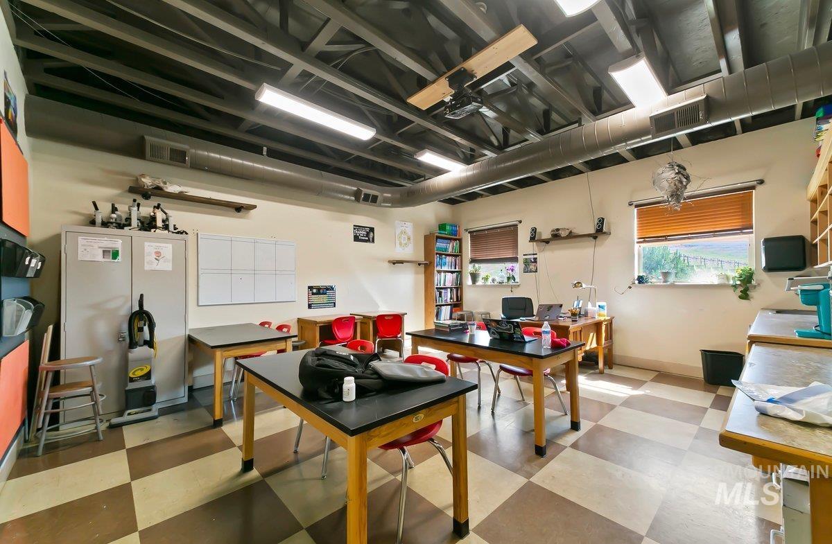 5001 Cherry Gulch Lane, Emmett, Idaho 83617, 10 Bedrooms, 20 Bathrooms, Residential For Sale, Price $3,750,000,MLS 98948292