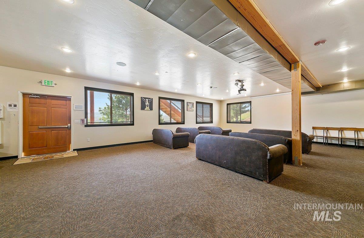 5001 Cherry Gulch Lane, Emmett, Idaho 83617, 10 Bedrooms, 20 Bathrooms, Residential For Sale, Price $3,750,000,MLS 98948292