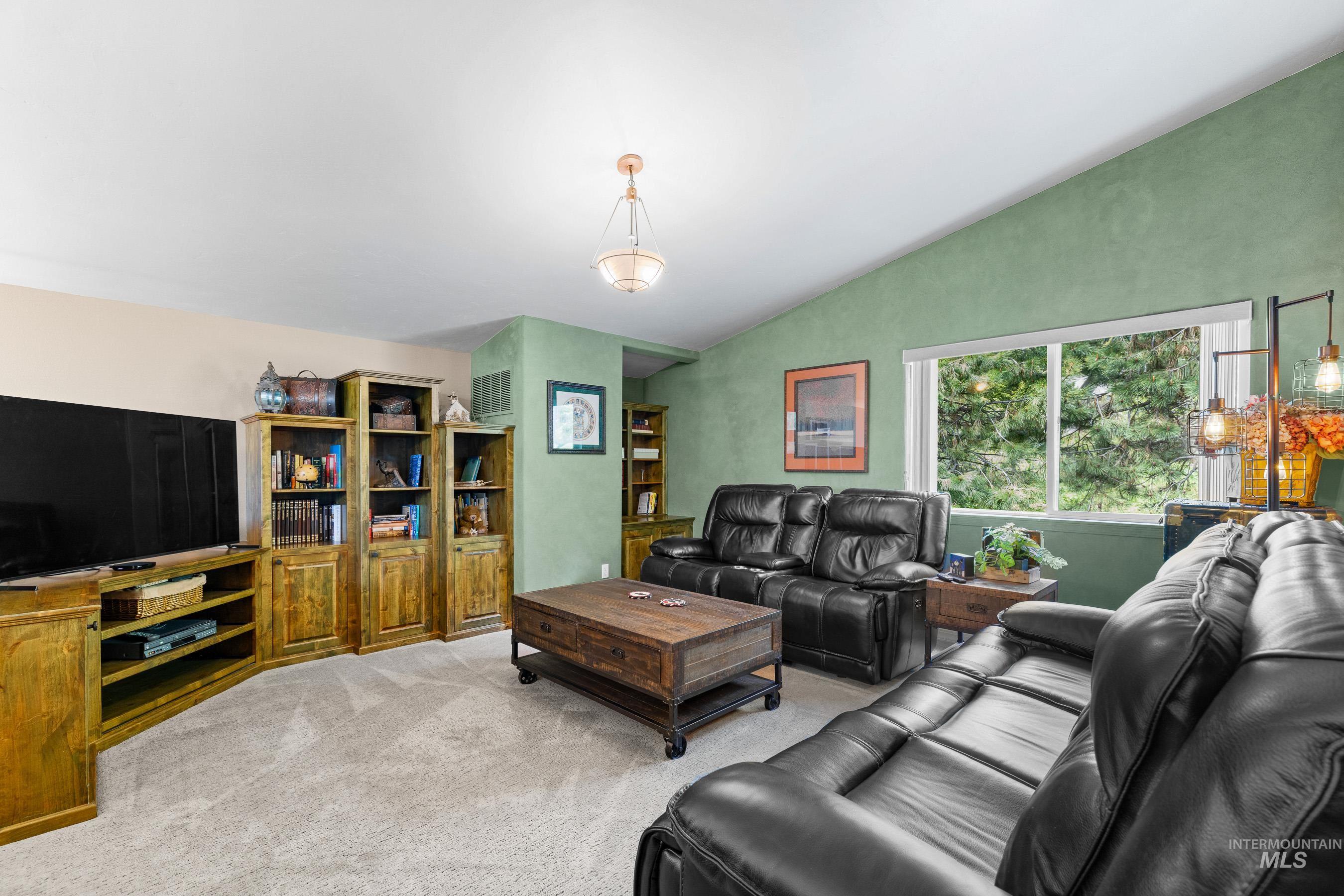 1611 Woodhaven Lane, McCall, Idaho 83638, 4 Bedrooms, 3 Bathrooms, Residential For Sale, Price $1,445,000,MLS 98948328