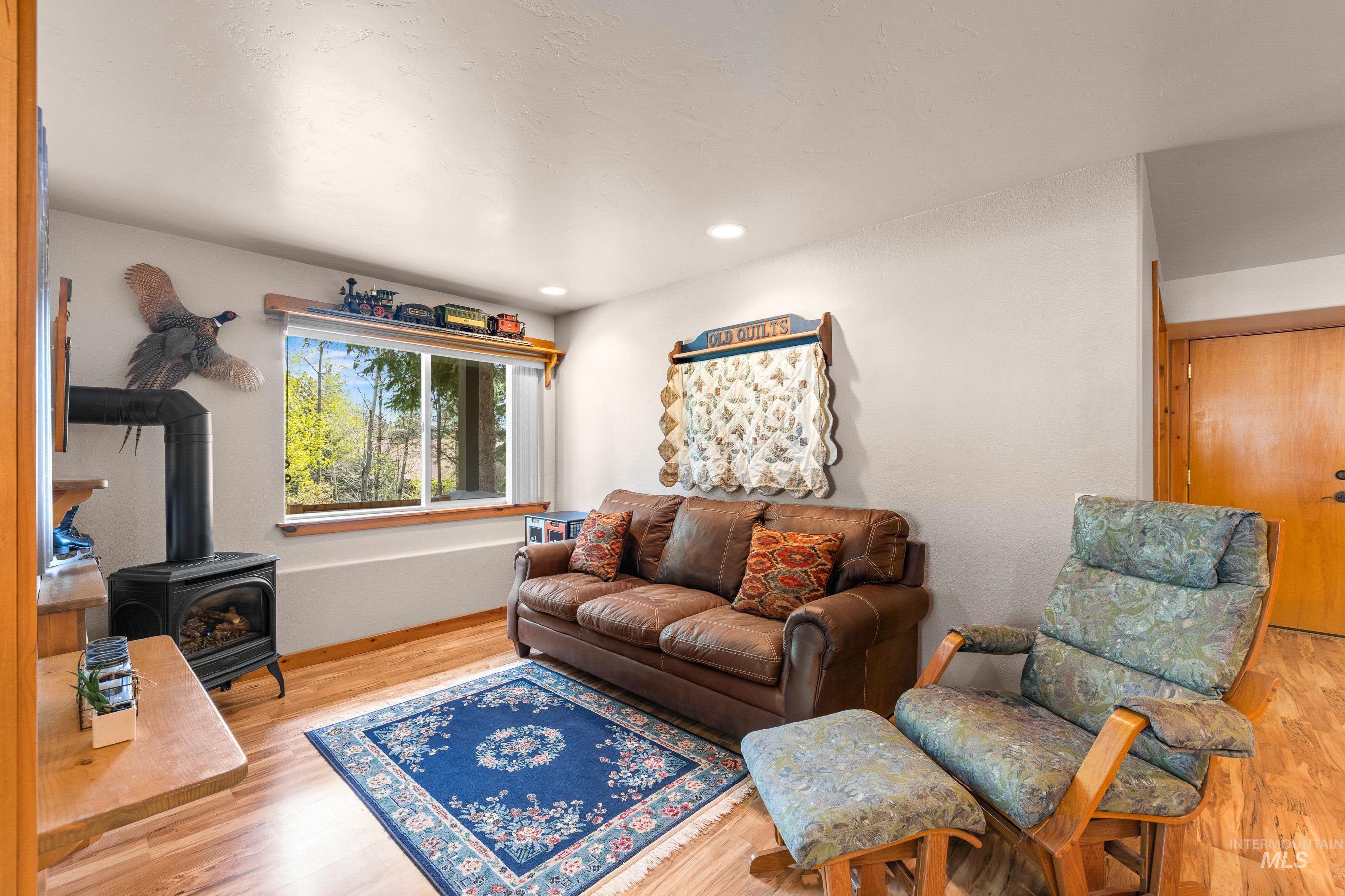 1611 Woodhaven Lane, McCall, Idaho 83638, 4 Bedrooms, 3 Bathrooms, Residential For Sale, Price $1,445,000,MLS 98948328