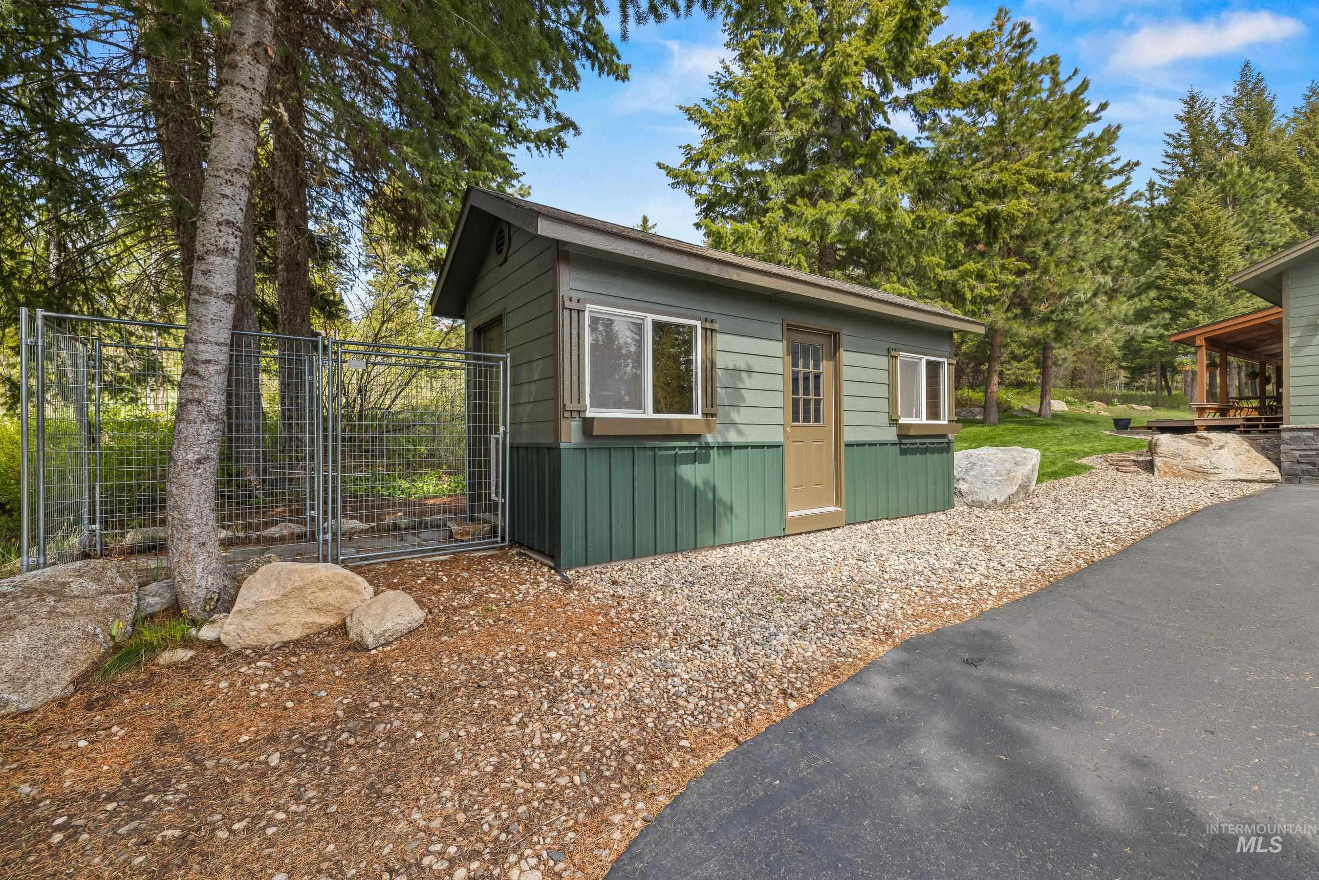 1611 Woodhaven Lane, McCall, Idaho 83638, 4 Bedrooms, 3 Bathrooms, Residential For Sale, Price $1,445,000,MLS 98948328