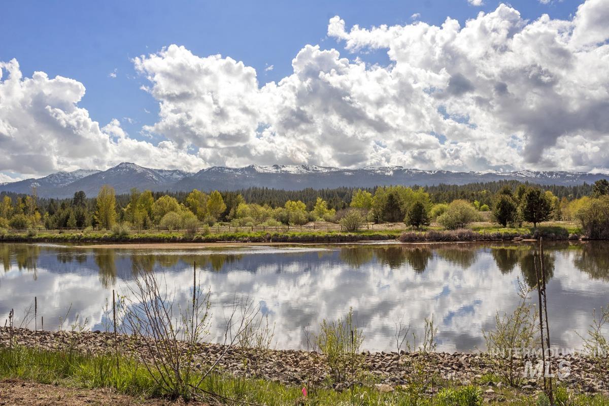 L13 B1 River Bank Drive, Cascade, Idaho 83611, Land For Sale, Price $315,000,MLS 98948339