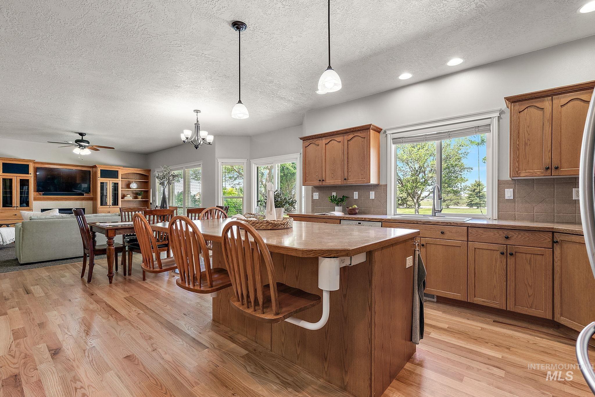 2070 W Waltman St, Meridian, Idaho 83642, 6 Bedrooms, 3 Bathrooms, Residential For Sale, Price $899,999, 98948372