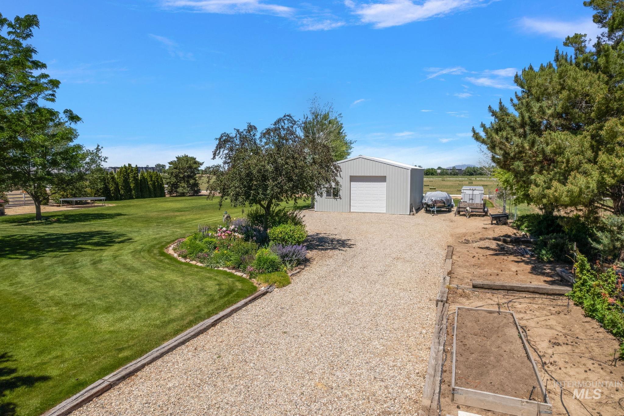 2070 W Waltman St, Meridian, Idaho 83642, 6 Bedrooms, 3 Bathrooms, Residential For Sale, Price $899,999, 98948372