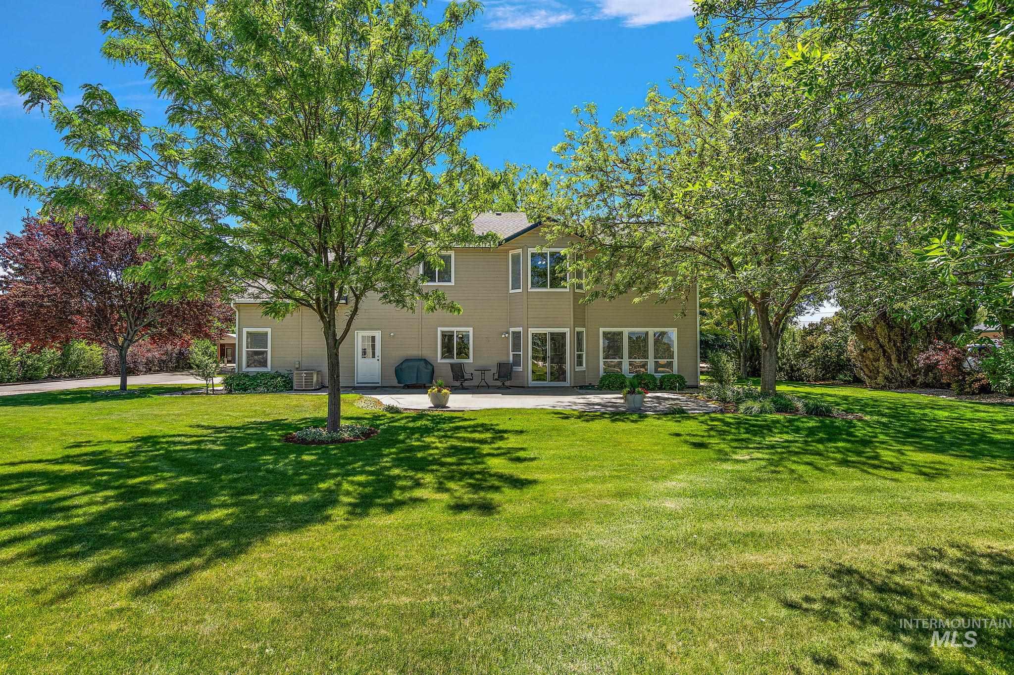 2070 W Waltman St, Meridian, Idaho 83642, 6 Bedrooms, 3 Bathrooms, Residential For Sale, Price $899,999, 98948372