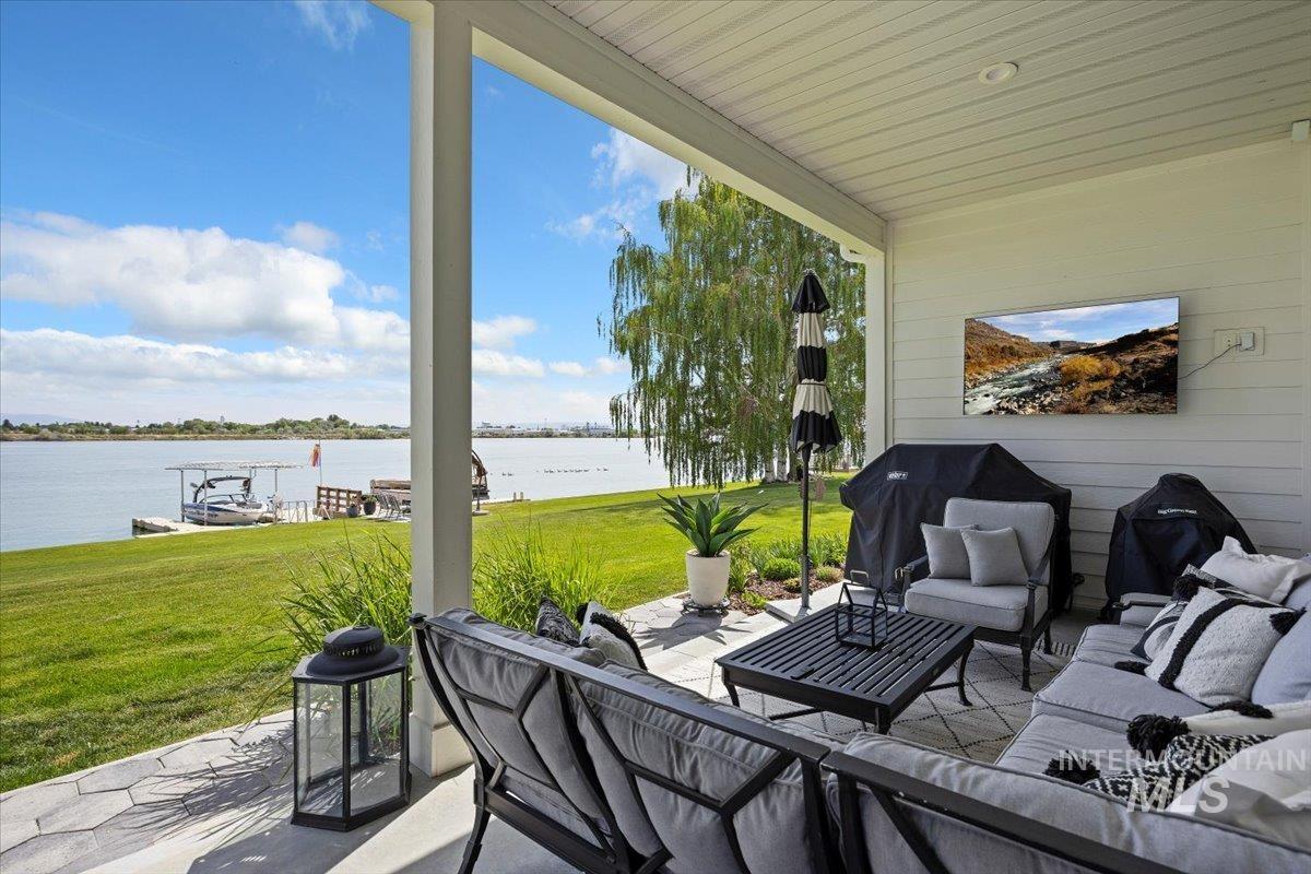 8 River Run Estates, Burley, Idaho 83318, 3 Bedrooms, 3.5 Bathrooms, Residential For Sale, Price $1,350,000, 98948455