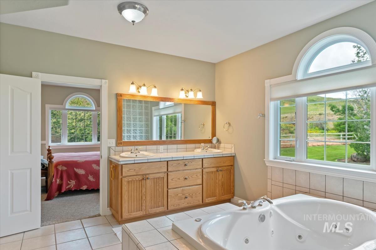 3057 Hwy 71, Cambridge, Idaho 83610, 4 Bedrooms, 3 Bathrooms, Residential For Sale, Price $1,800,000, 98948466