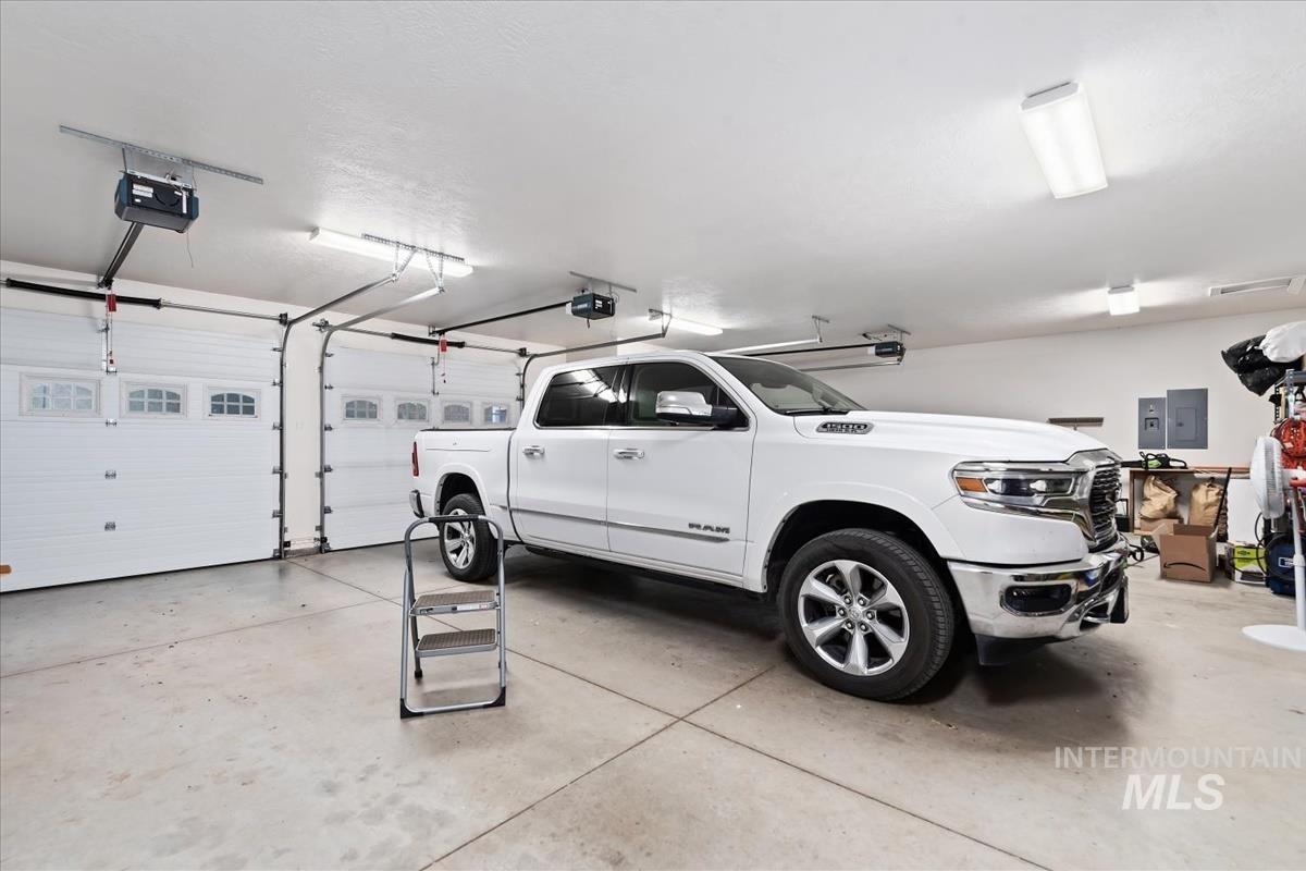 3057 Hwy 71, Cambridge, Idaho 83610, 4 Bedrooms, 3 Bathrooms, Residential For Sale, Price $1,800,000, 98948466